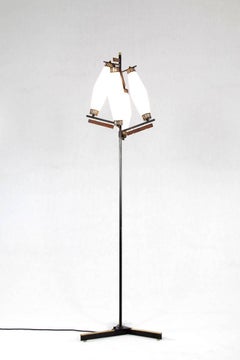 Italienische Stehleuchte mit vier Lichtern aus Opalglas, 1950er Jahre