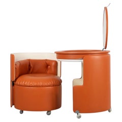 Luigi Massoni “Dilly Dally” Vanity Table and Chair for Poltrona Frau, Italy 1968