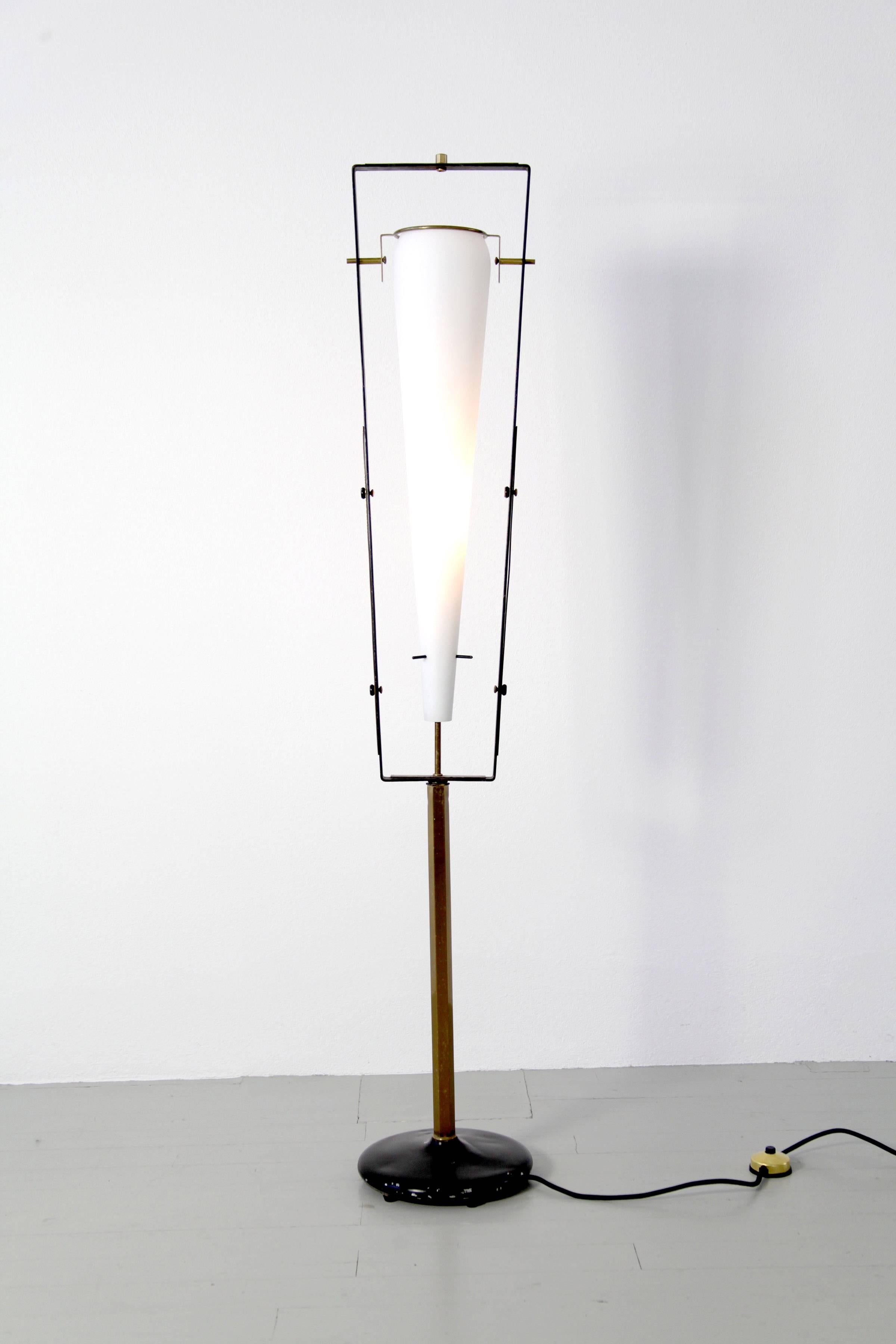 Mid-Century Modern Gilardi & Barzaghi Italian Floor Brass Lamp with Satinated Glass Shade, 1950s For Sale