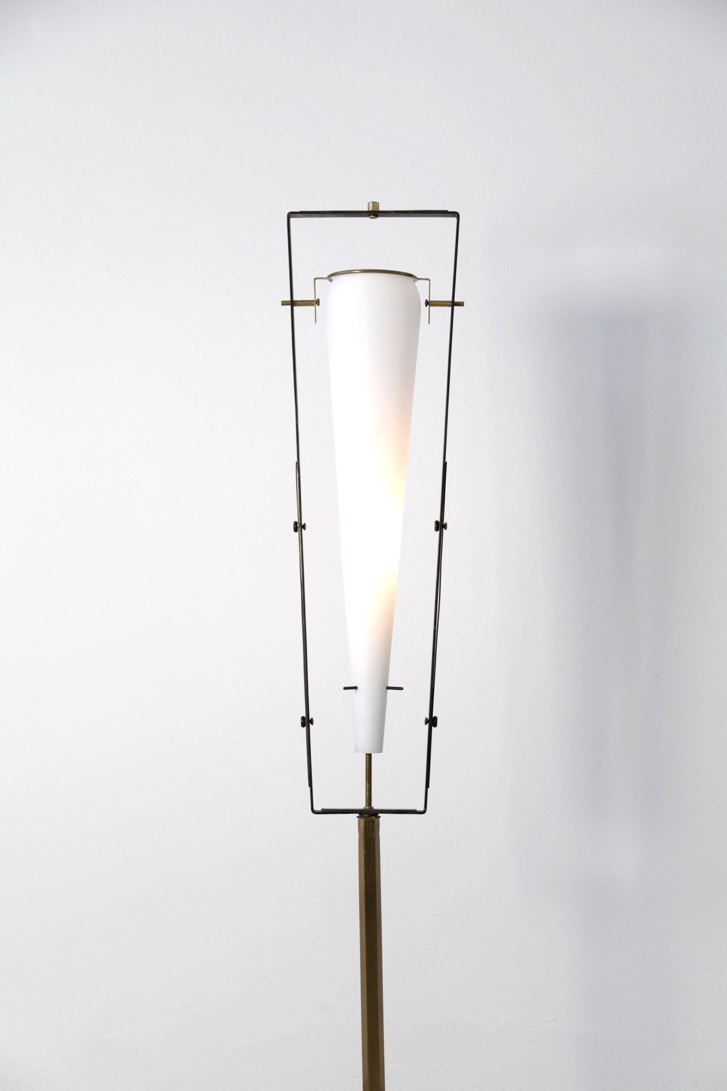 Mid-20th Century Gilardi & Barzaghi Italian Floor Brass Lamp with Satinated Glass Shade, 1950s For Sale