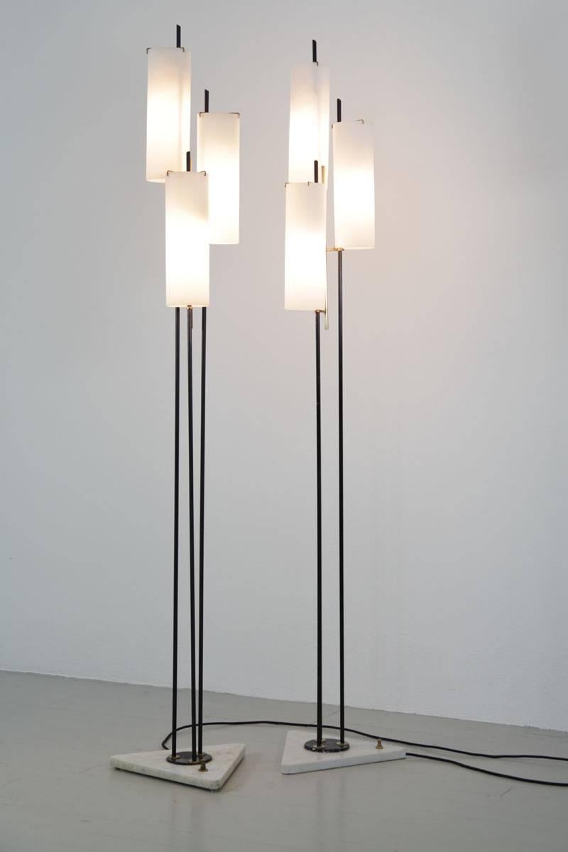 Floor Lamp - Design and Manufacturing by Stilnovo, Italy, 1960s. In Good Condition In Wolfurt, AT
