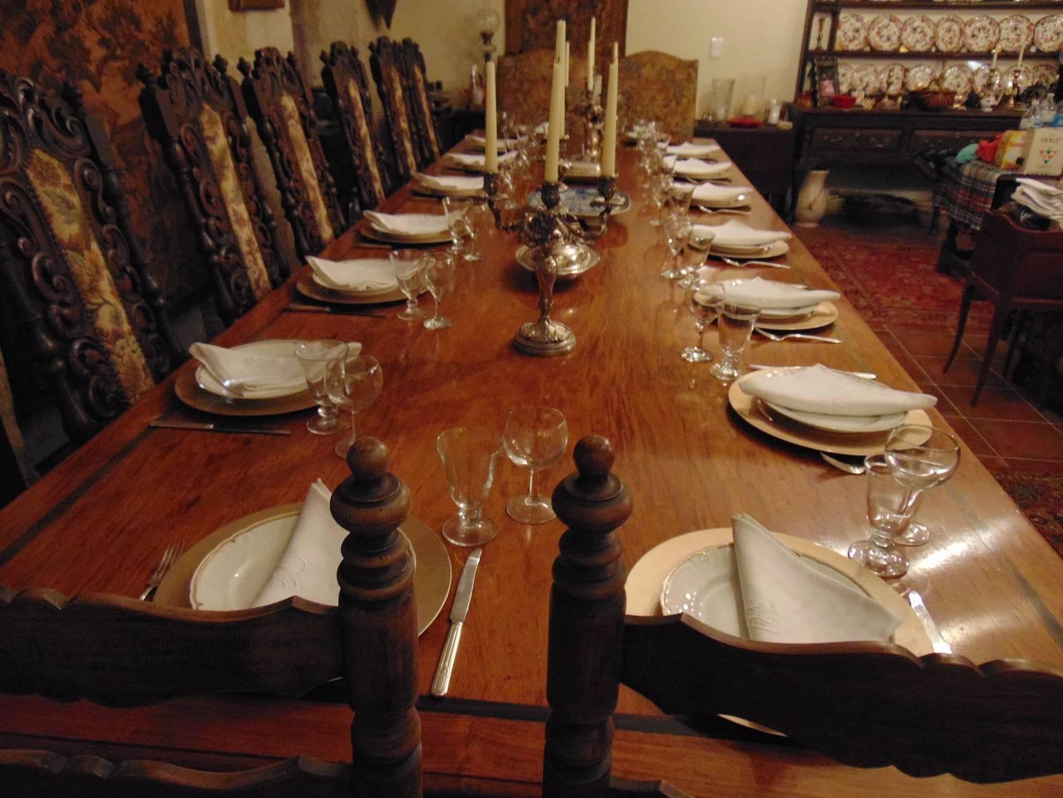 Redwood  Dining or Conference table  Extraordinary and Unique Louis XV Style In Good Condition For Sale In London, GB