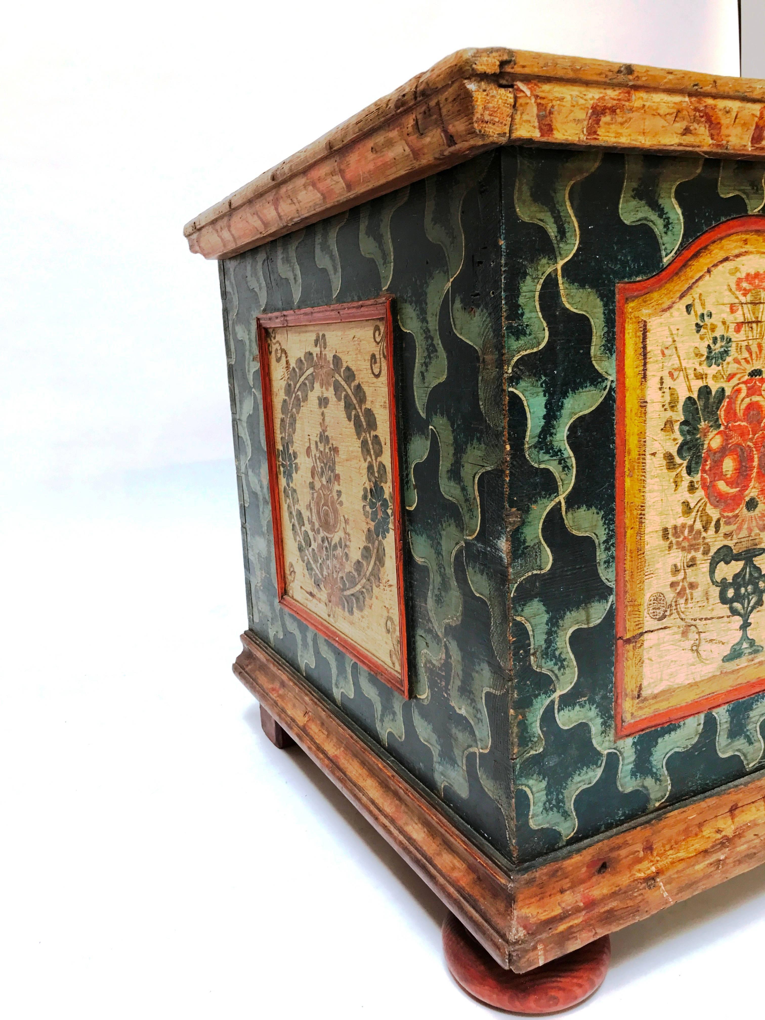 18th Century Austrian Painted Chest For Sale 2