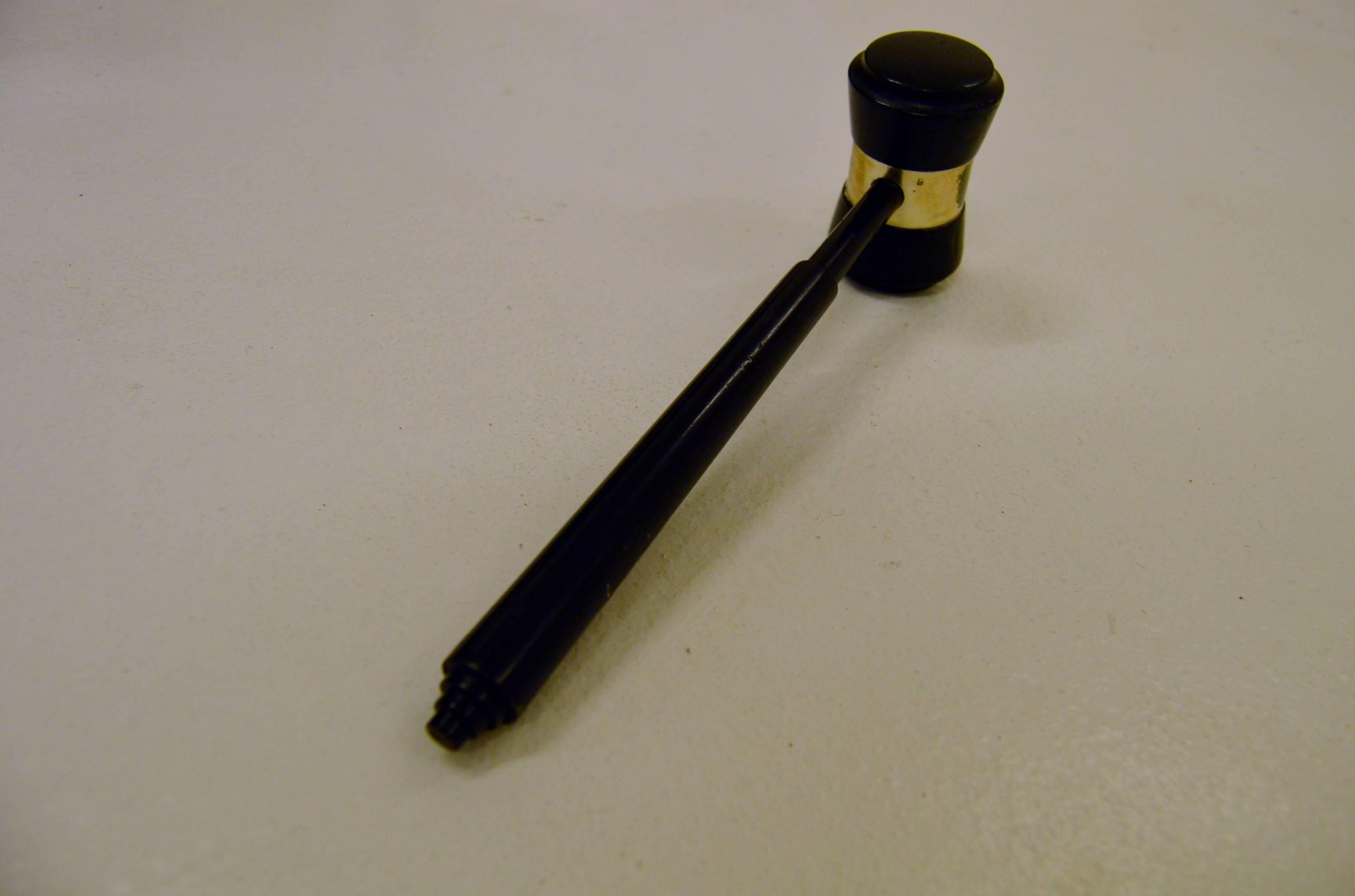 Elegant and exclusive chairman/ judge/ auctioneer gavel, circa 1960s. 
Black painted wood and silver plate.