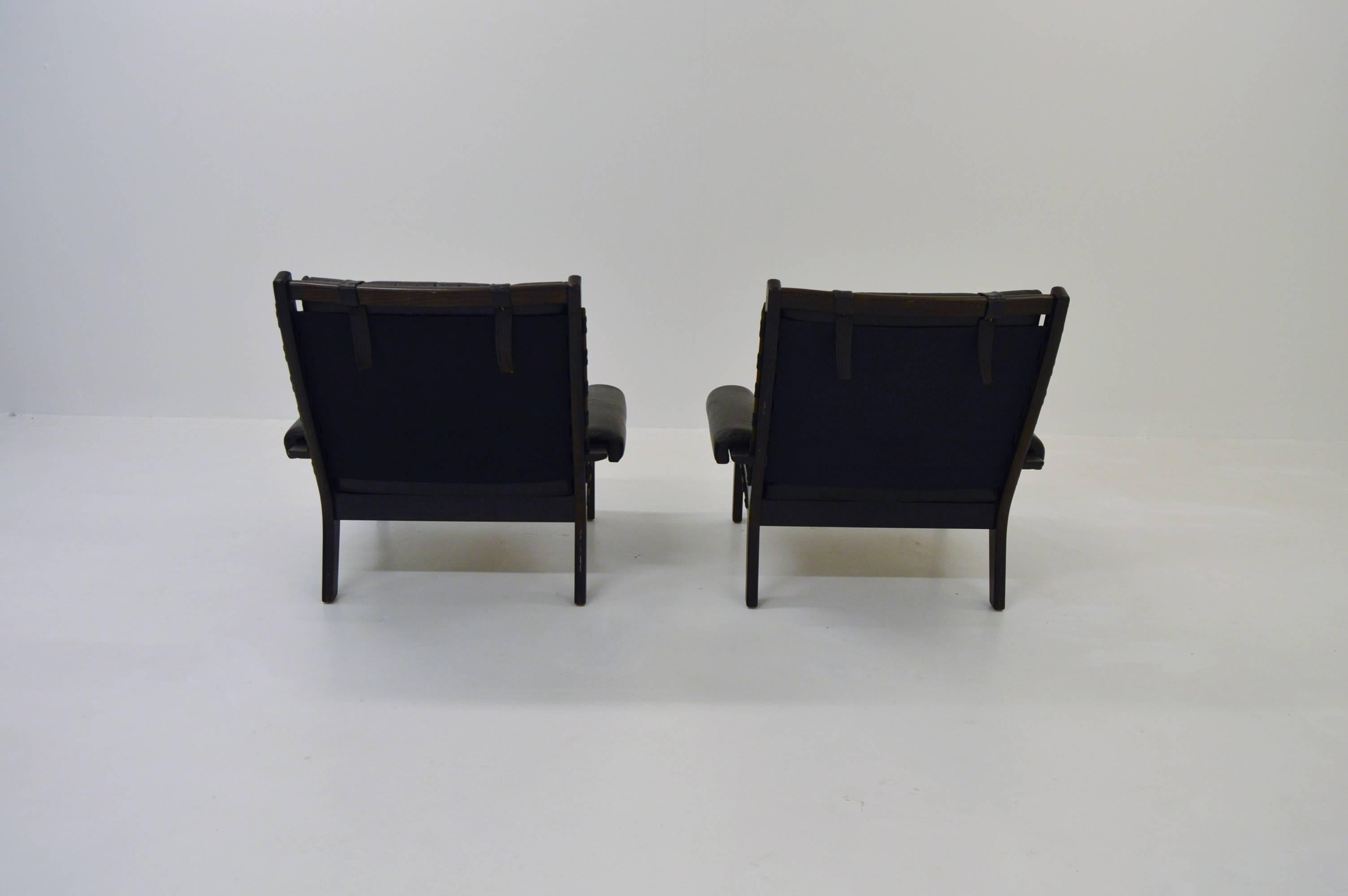 Late 20th Century Pair of Scandinavian Vintage Lounge Chairs in Brown Leather