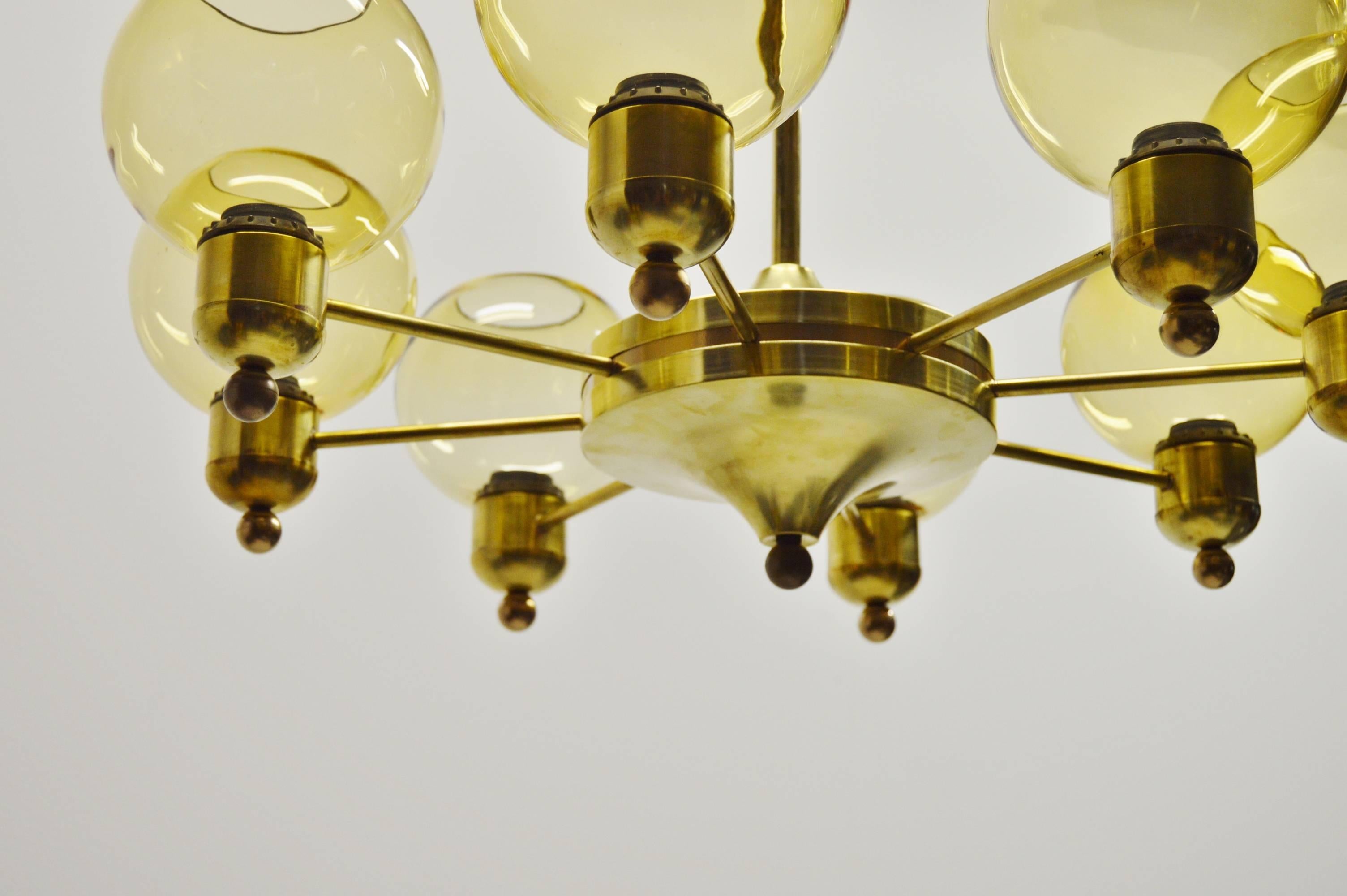 Mid-Century Modern Large Pair of Brass Chandeliers of Unknown Design, circa 1960 For Sale