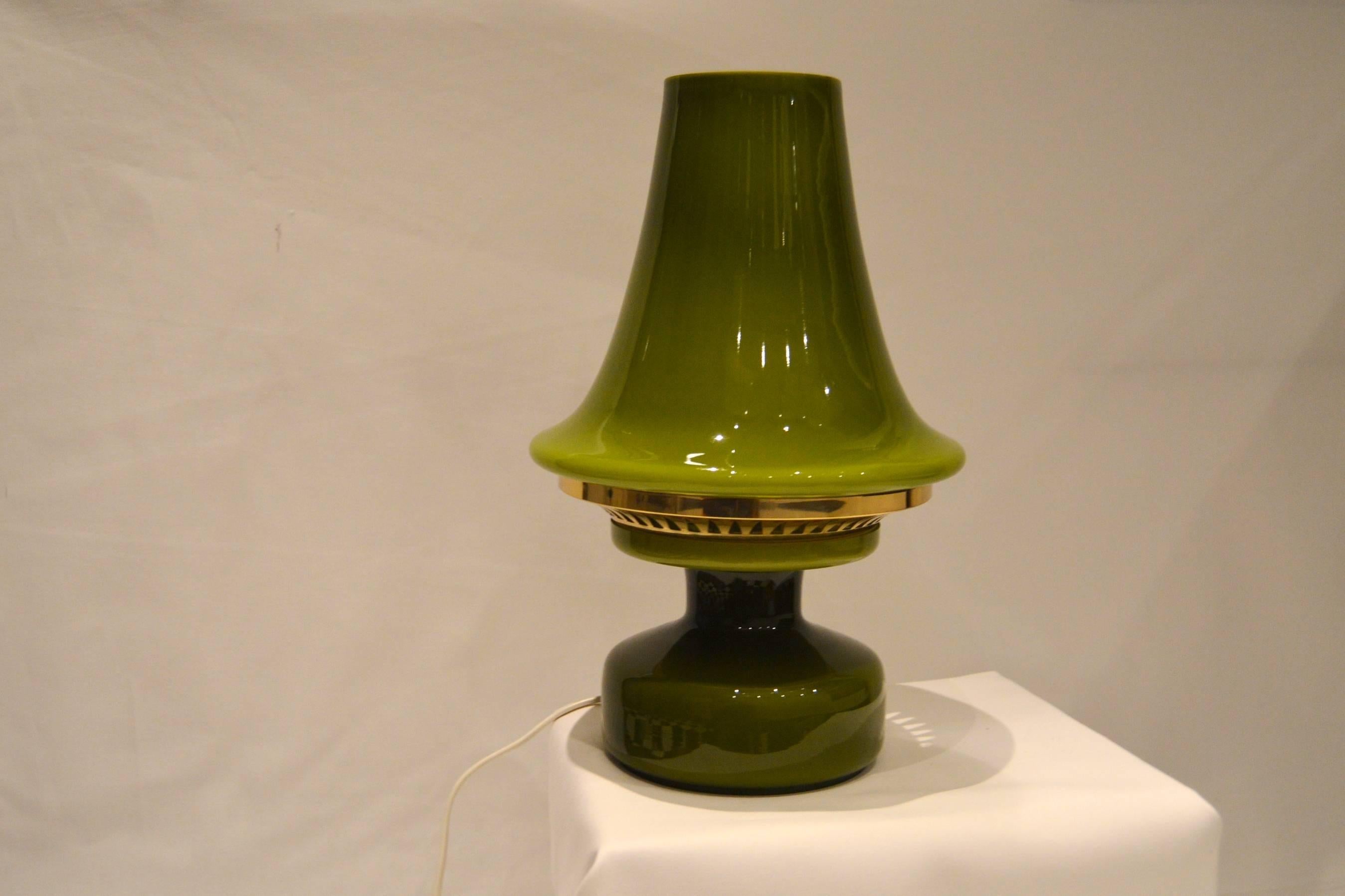 Table Lamp B124, Green by Hans-Agne Jakobsson In Excellent Condition For Sale In Alvesta, SE
