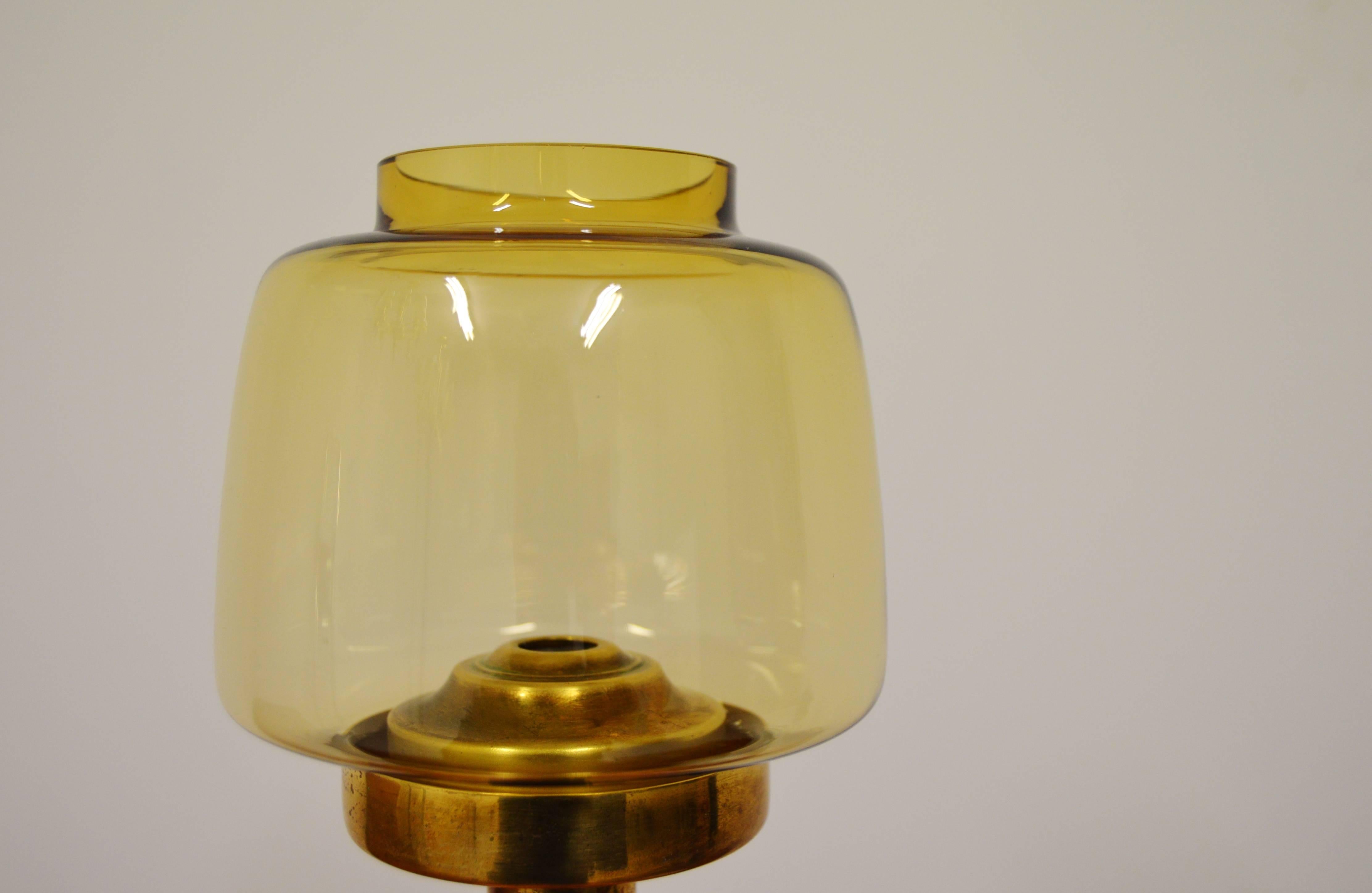 L184 Wall-Mounted Brass and Glass Candleholder by Hans-Agne Jakobsson In Excellent Condition For Sale In Alvesta, SE