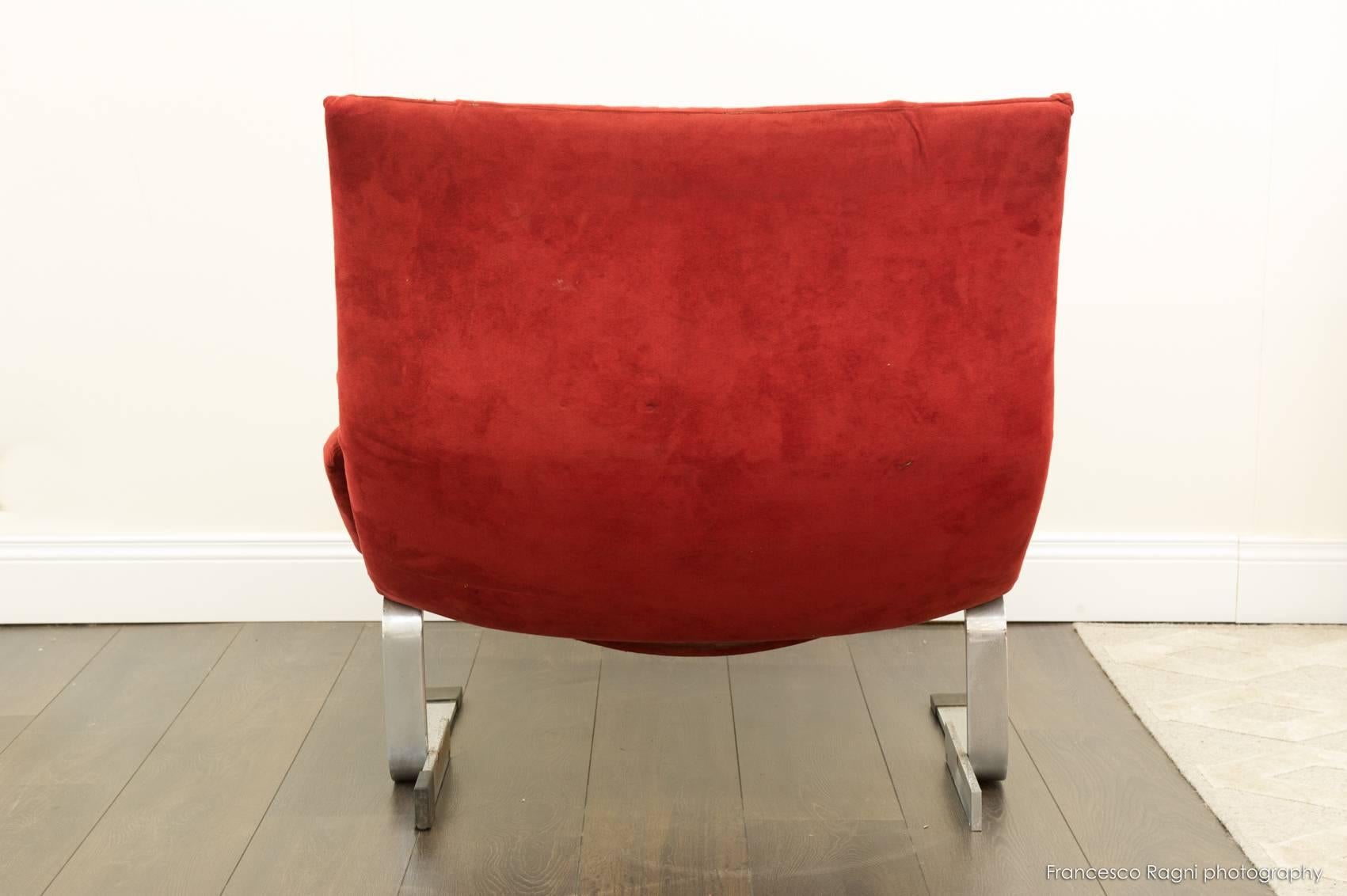 Post-Modern 20th Century Italian Design Armchair For Sale