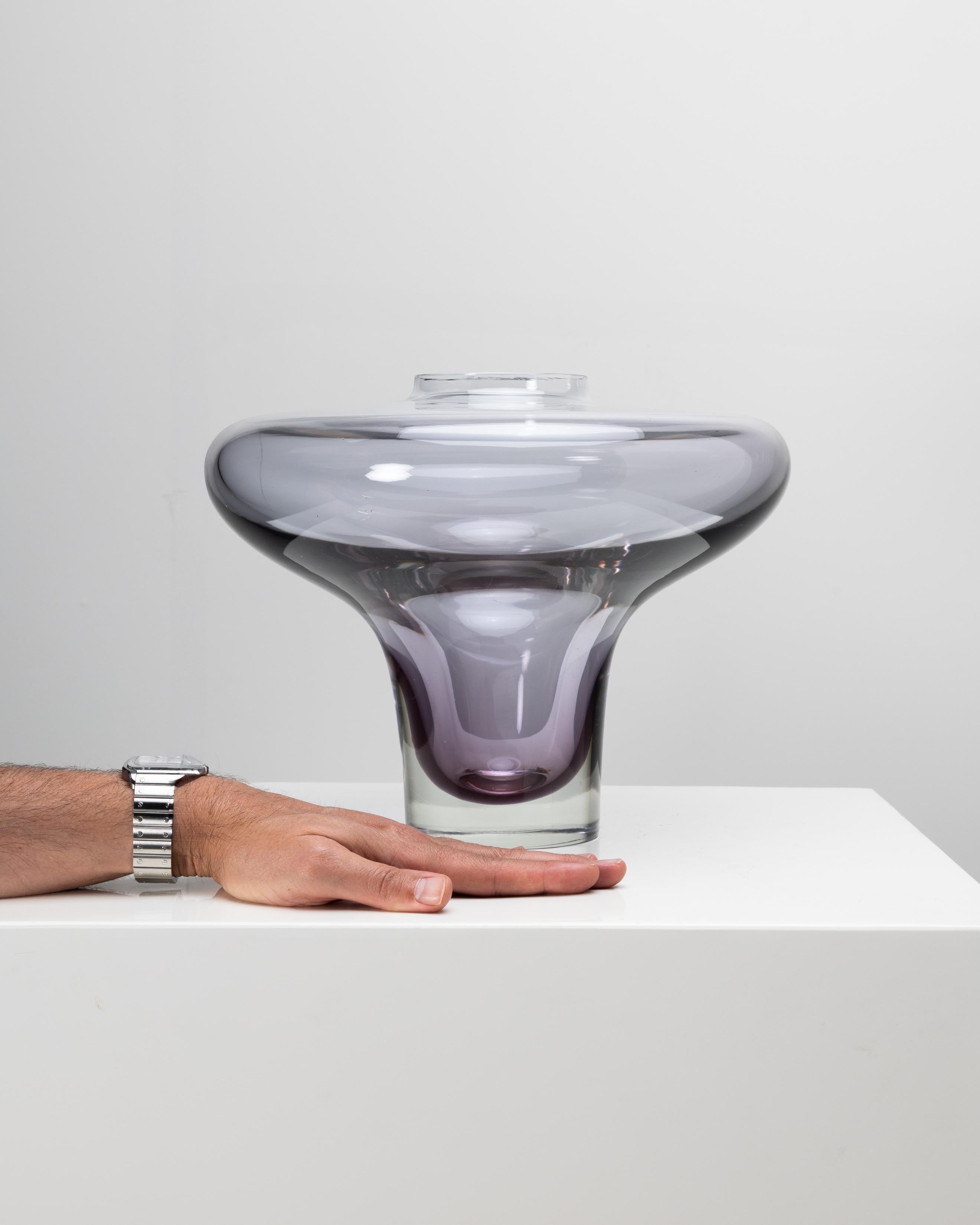 Italiano Vaso in vetro di Murano di Mario Pinzoni in vendita