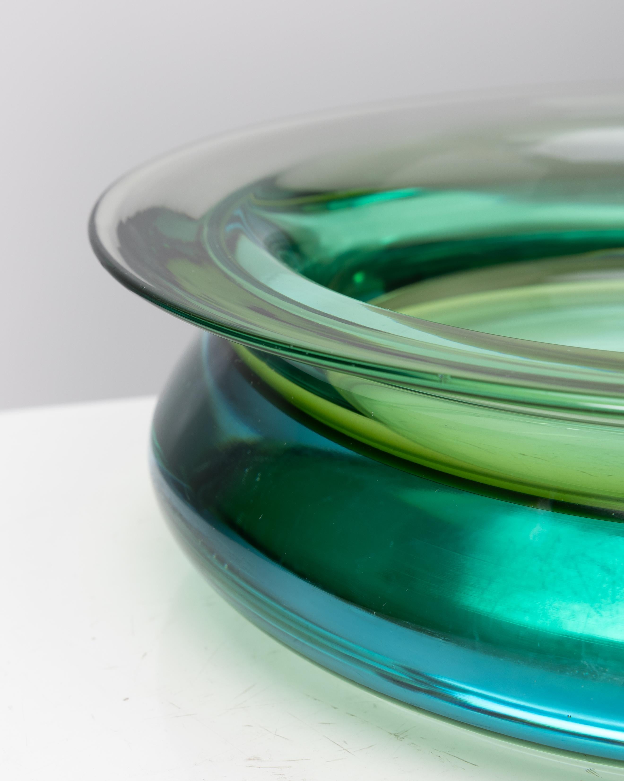 Italiano Vaso in vetro di Murano di Mario Pinzoni in vendita