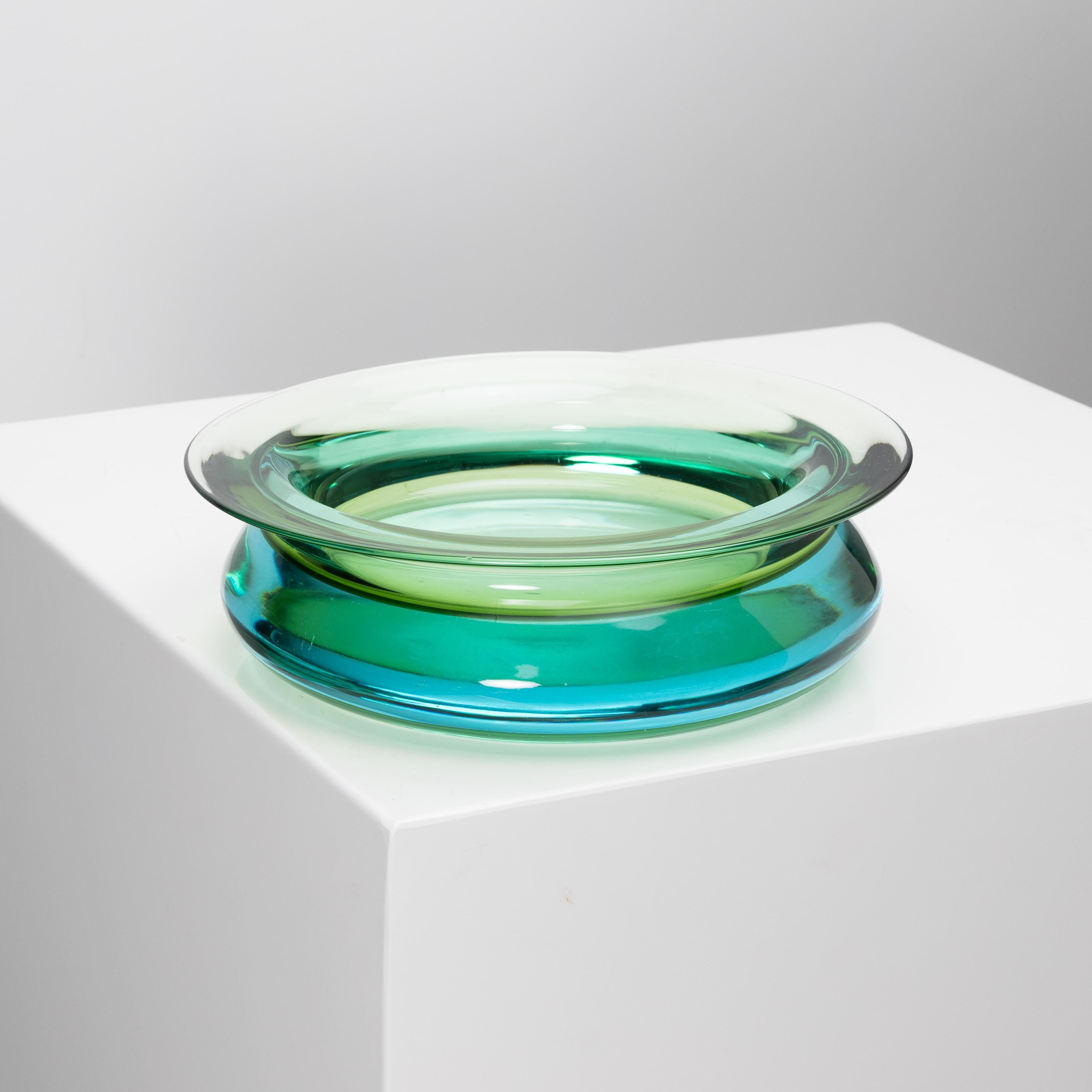 Vetro soffiato Vaso in vetro di Murano di Mario Pinzoni in vendita