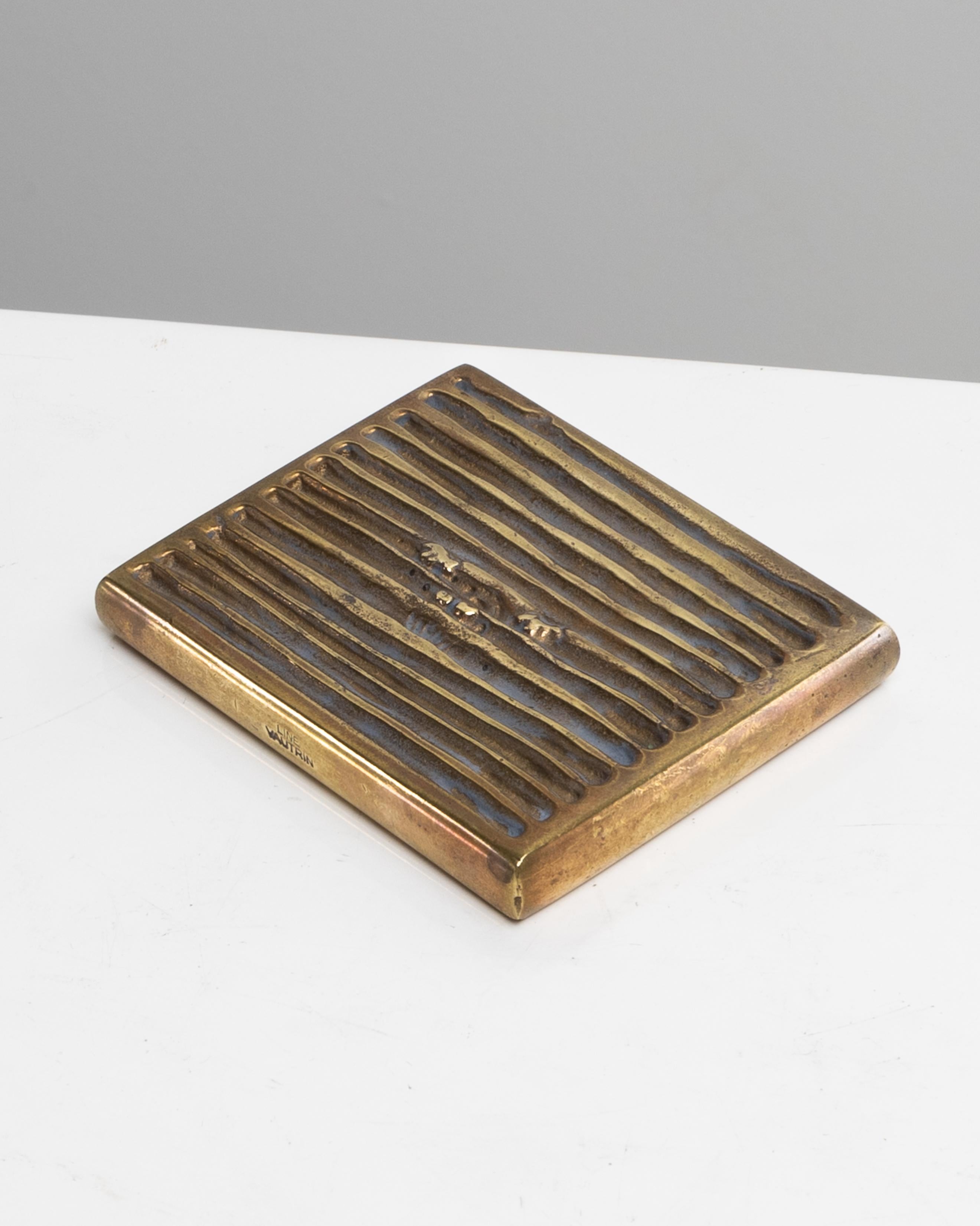 Jalousie (Eifersucht) Briefbeschwerer aus vergoldeter Bronze von Line Vautrin im Zustand „Gut“ im Angebot in Uccle, BE