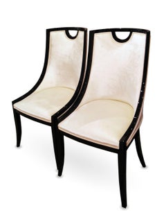 Contemporary Hand-Crafted Black Pearl Dining Chair in Oak