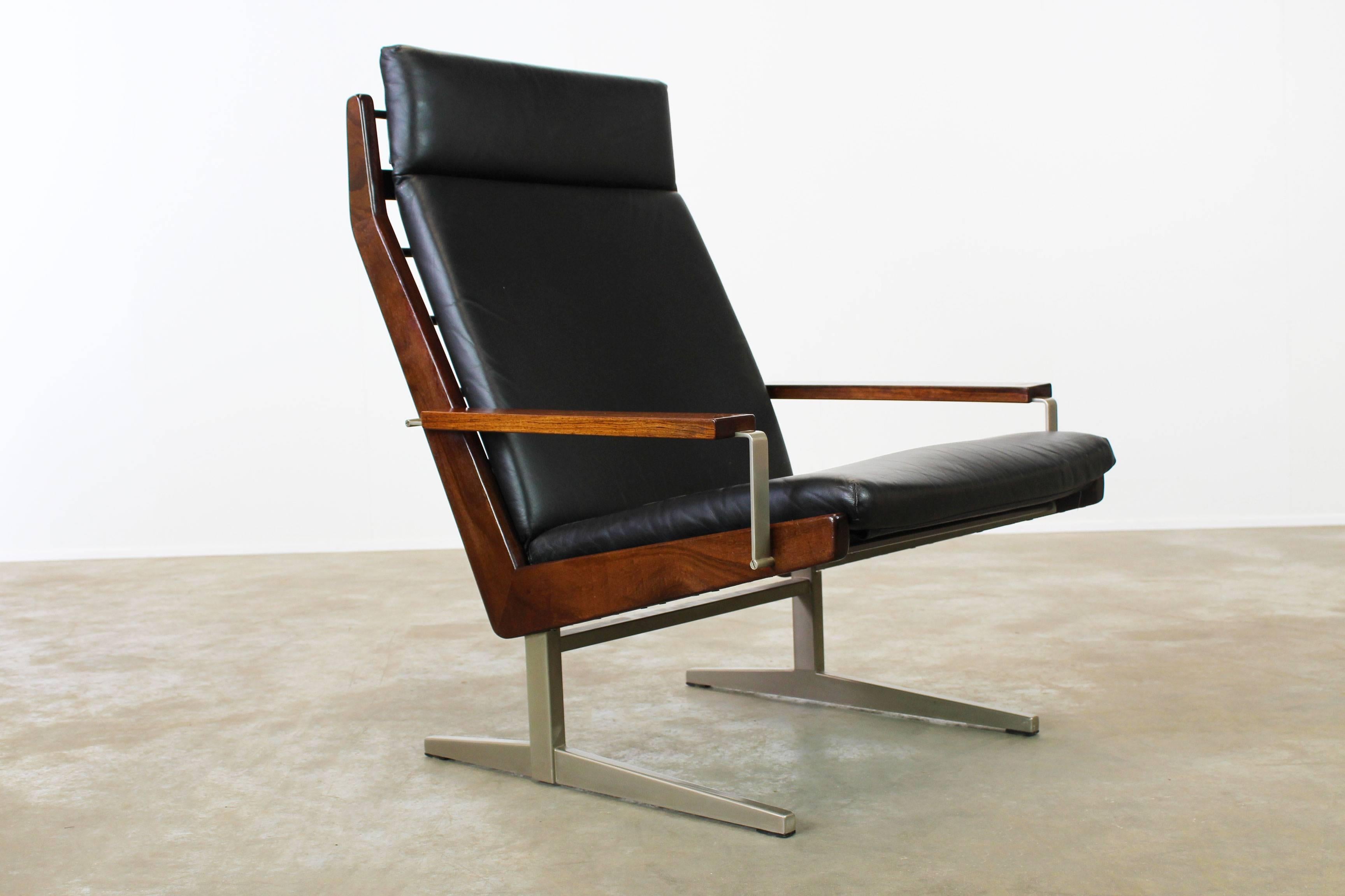 Rare Pair of Lotus Lounge Chairs by Rob Parry for Gelderland 1960 Dutch Design In Good Condition In Ijzendijke, NL