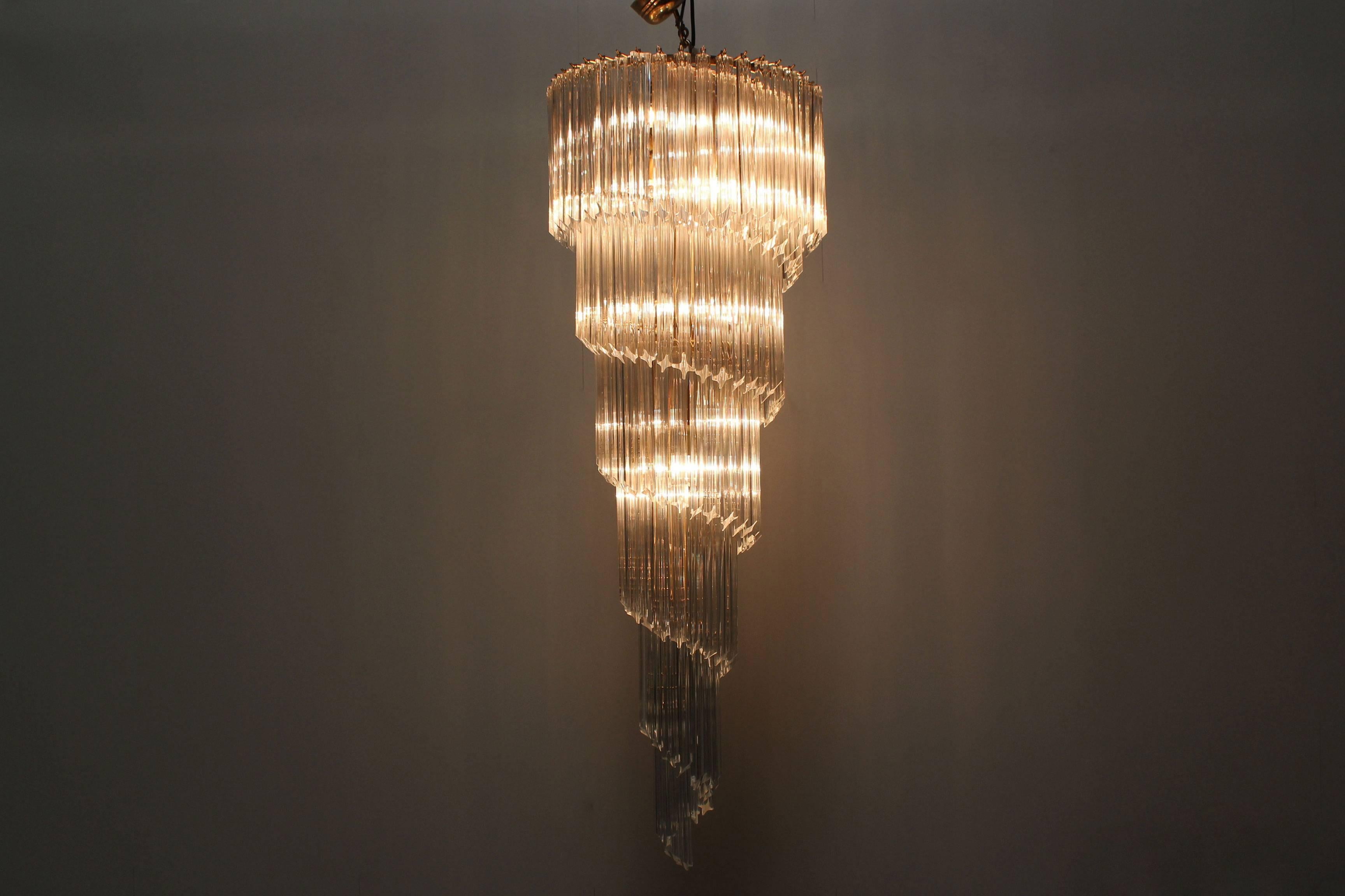 Large Mid-Century Italian Crystal Prism Spiral Chandelier by Paolo Venini, 1960 3