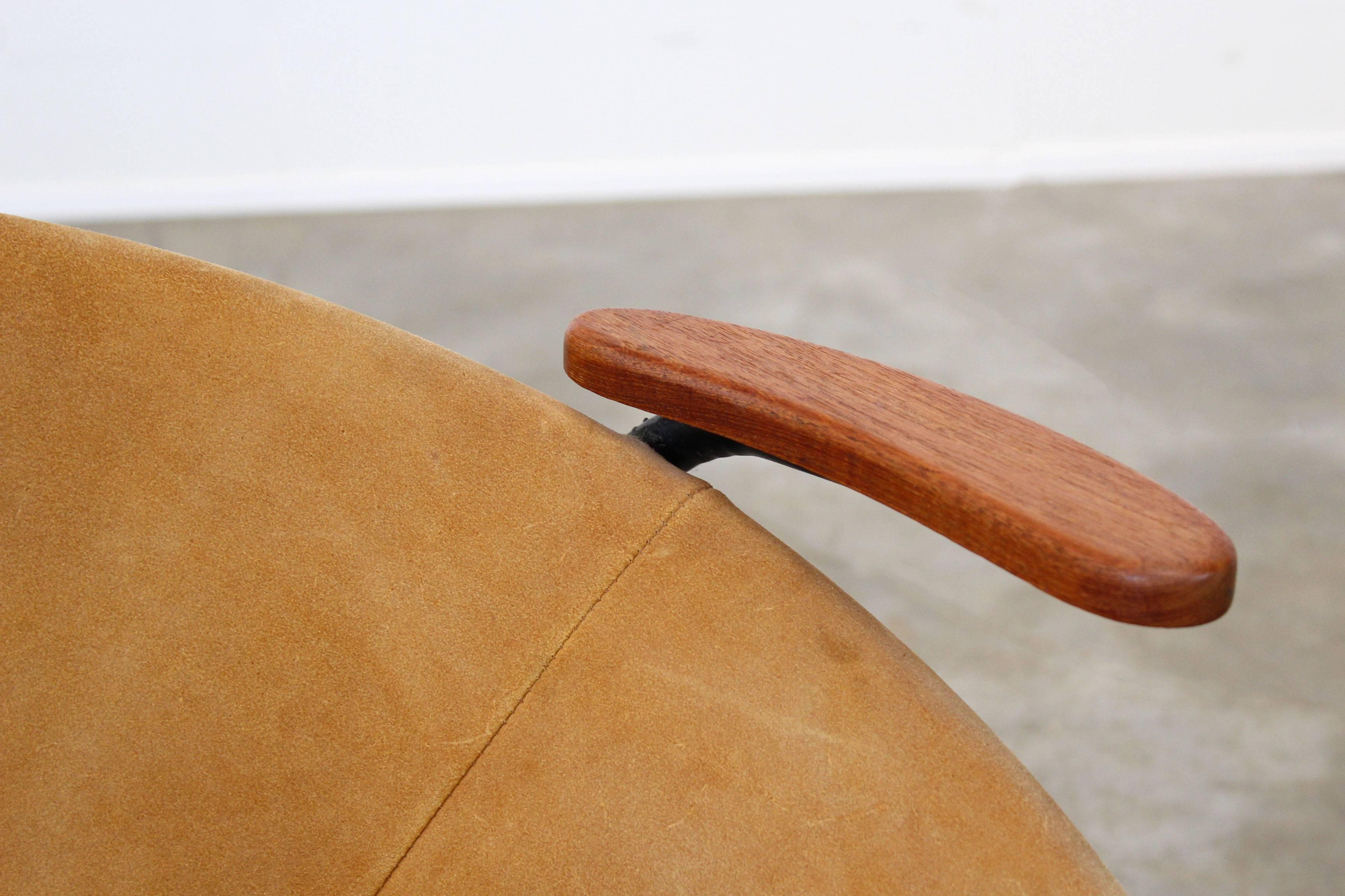 Pair of Colorful Balloon Lounge Chairs by Hans Olsen Teak Red Yellow Black, 1950 3