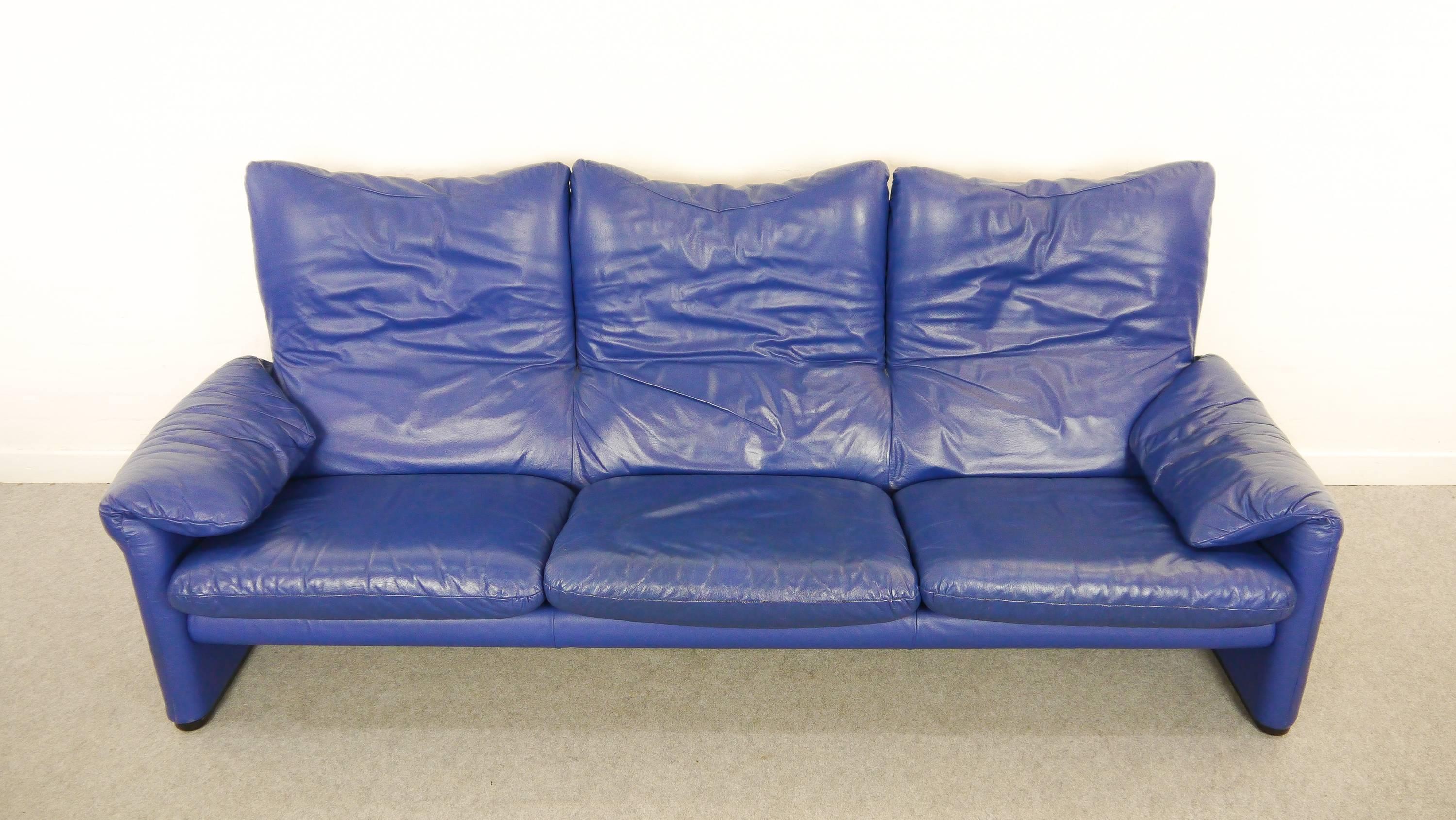 Italian Cassina Maralunga Three-Seat Sofa in Blue Leather by Vico Magistretti