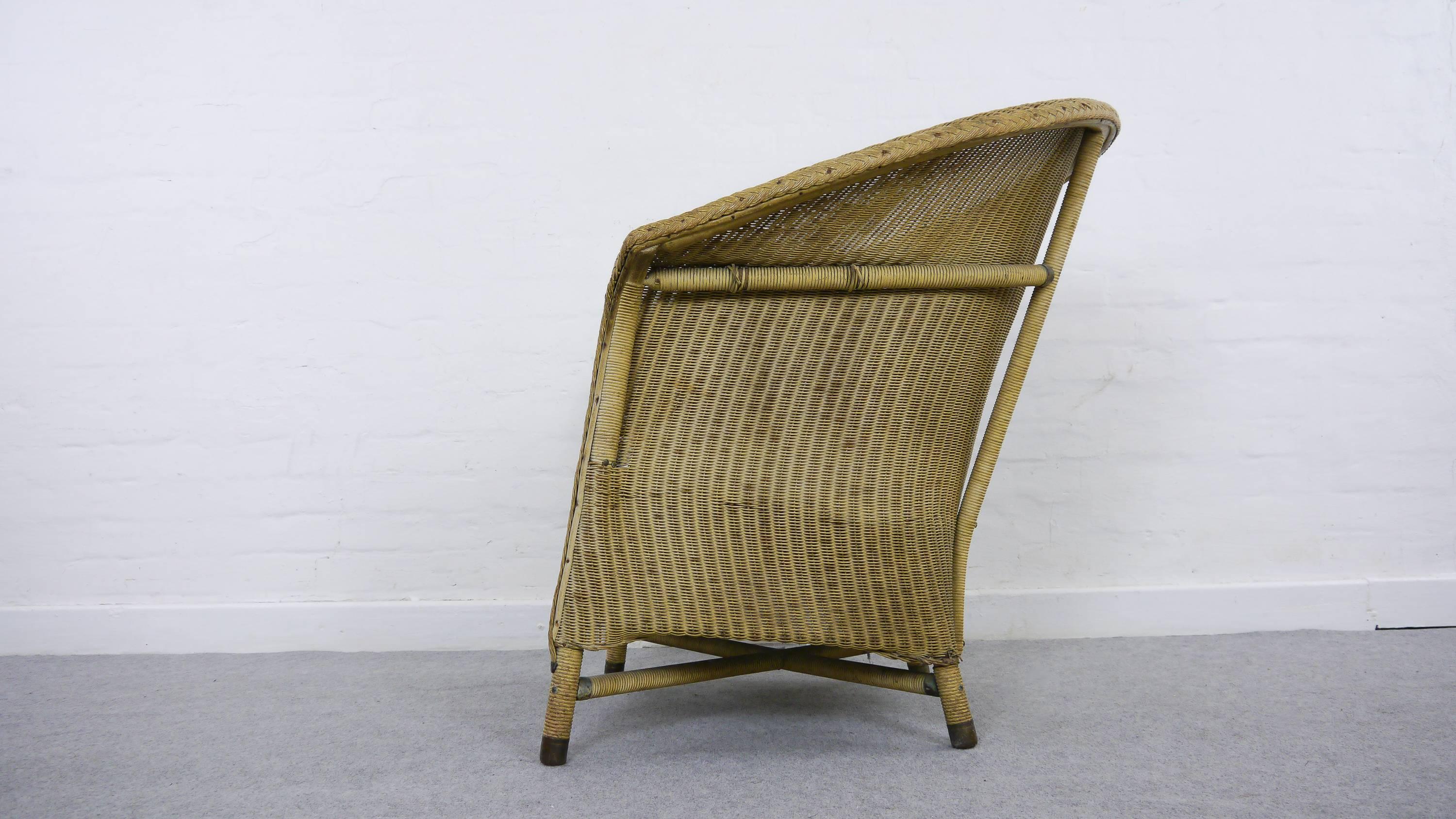 Lustys Lloyd Loom Zeppelin / Airship Chair with Royal Marking, W.Lusty