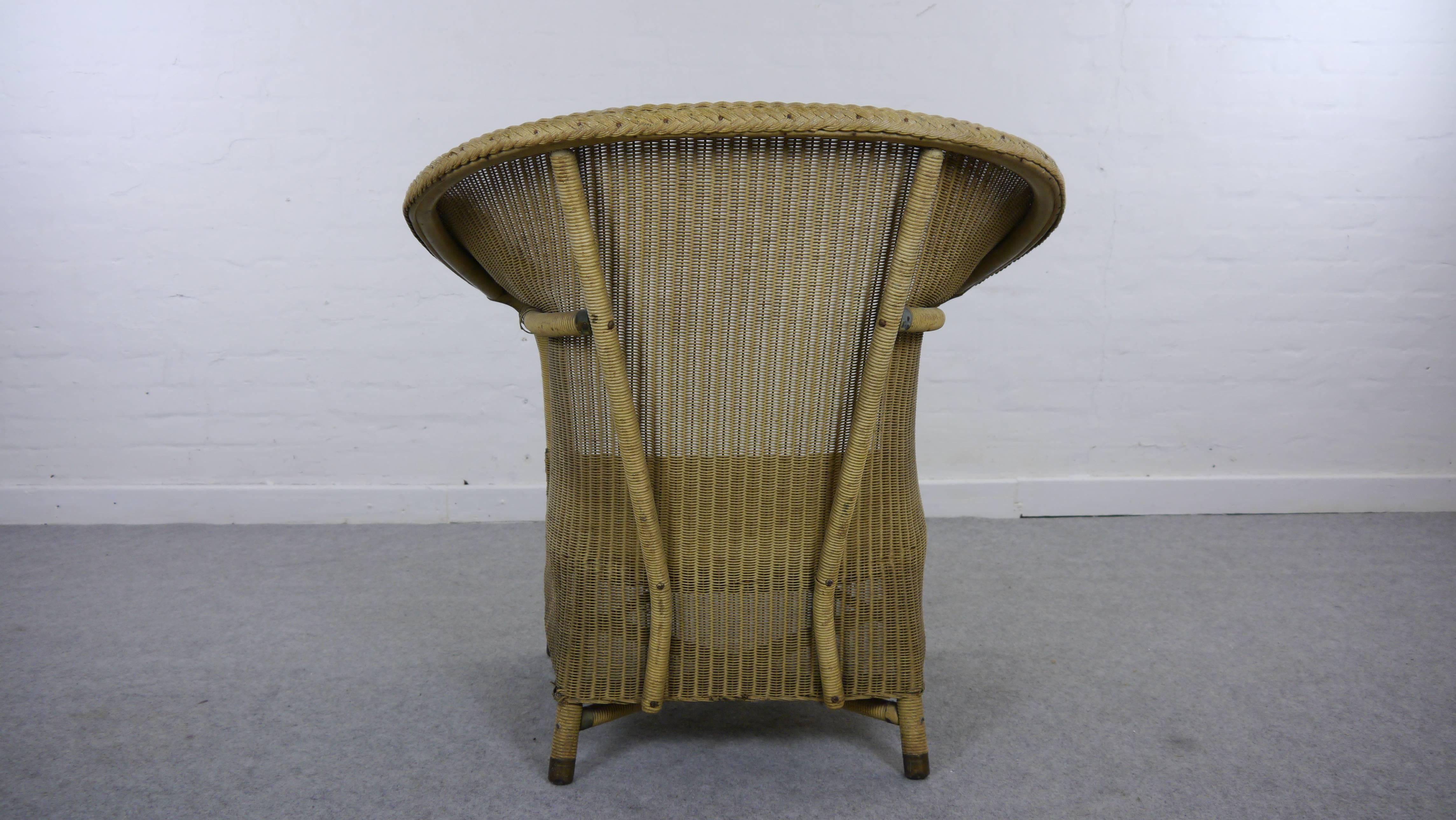 Lustys Lloyd Loom Zeppelin / Airship Chair with Royal Marking, W.Lusty
