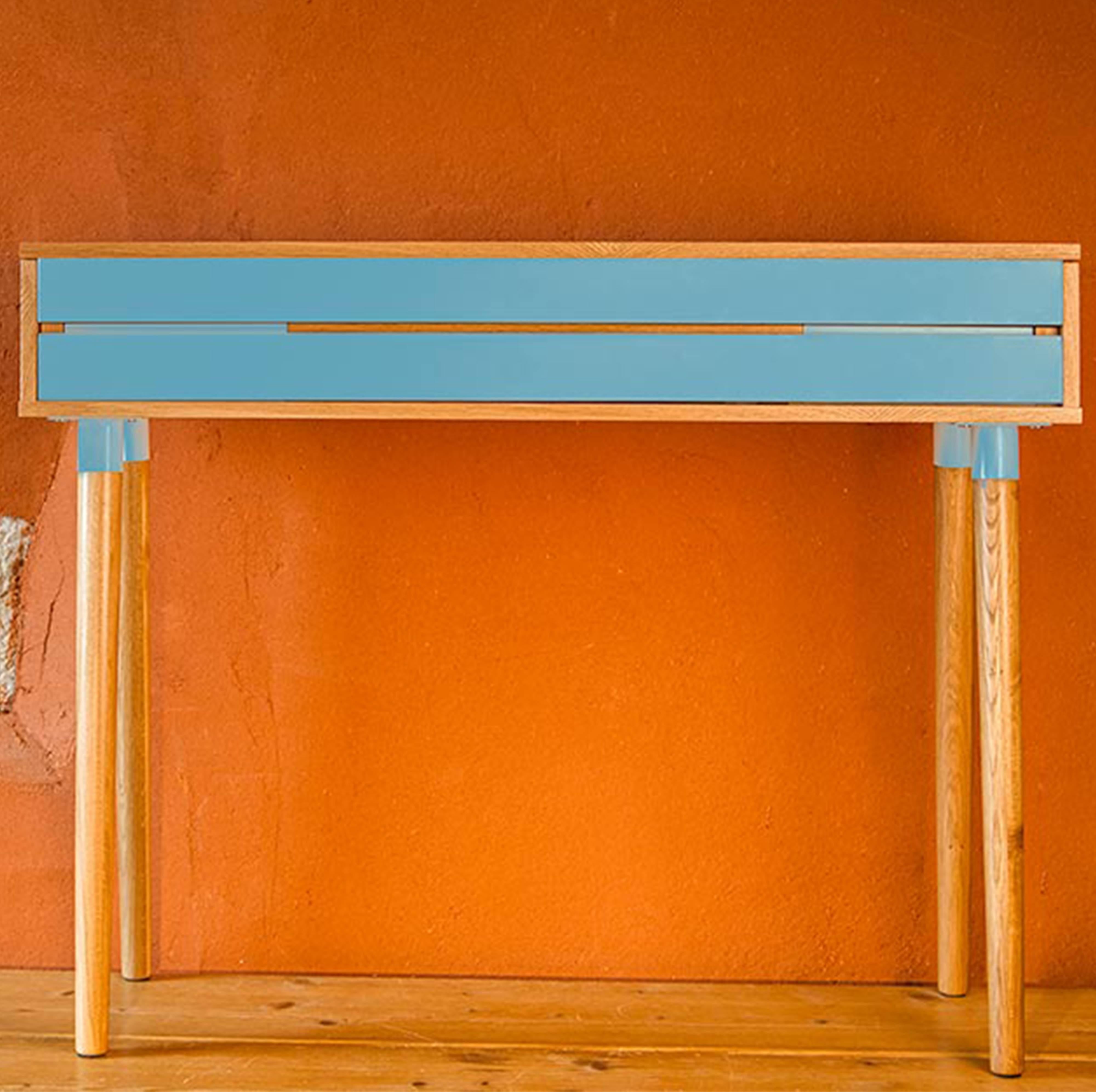Contemporary console-desk by Benjamin Faure in oak wood and MDF laquered In New Condition For Sale In Valence, FR