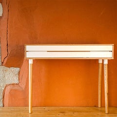 Contemporary console-desk by Benjamin Faure in oak wood and MDF laquered