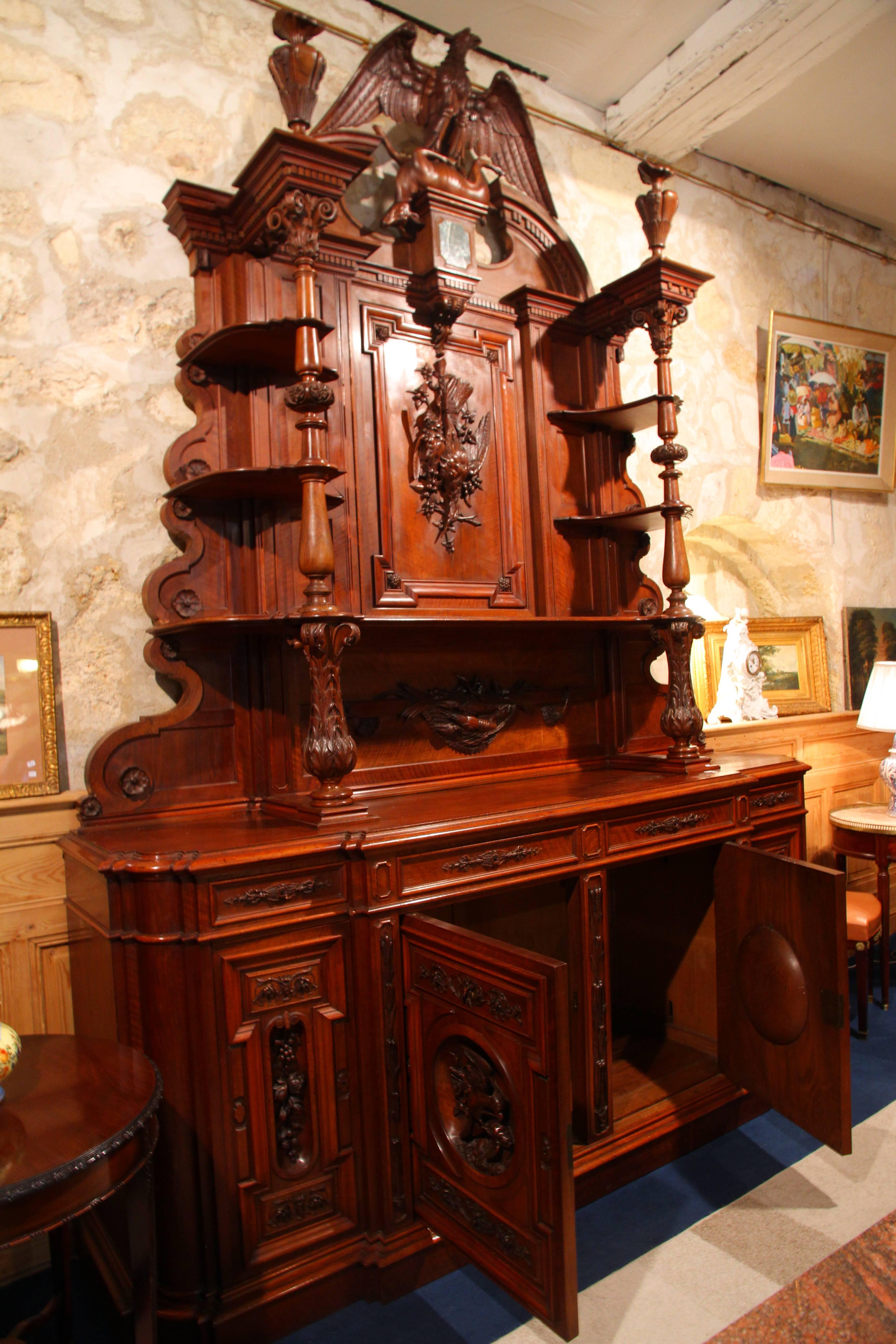 European Huge Cynegetic or Hunting Dresser in Solid Walnut and Walnut Plywood on Solid For Sale