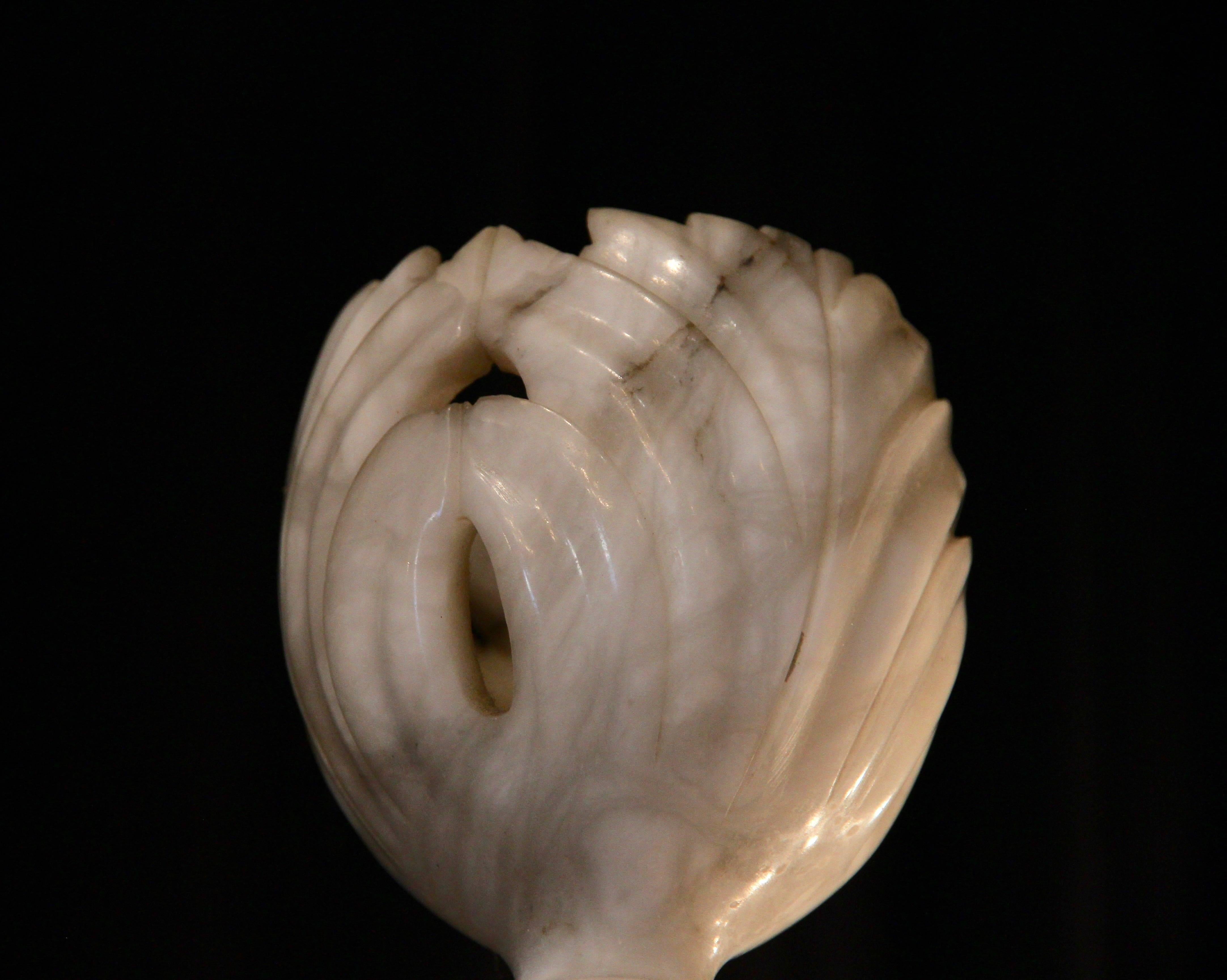 Alabaster Centrepiece, 20th Century For Sale 4