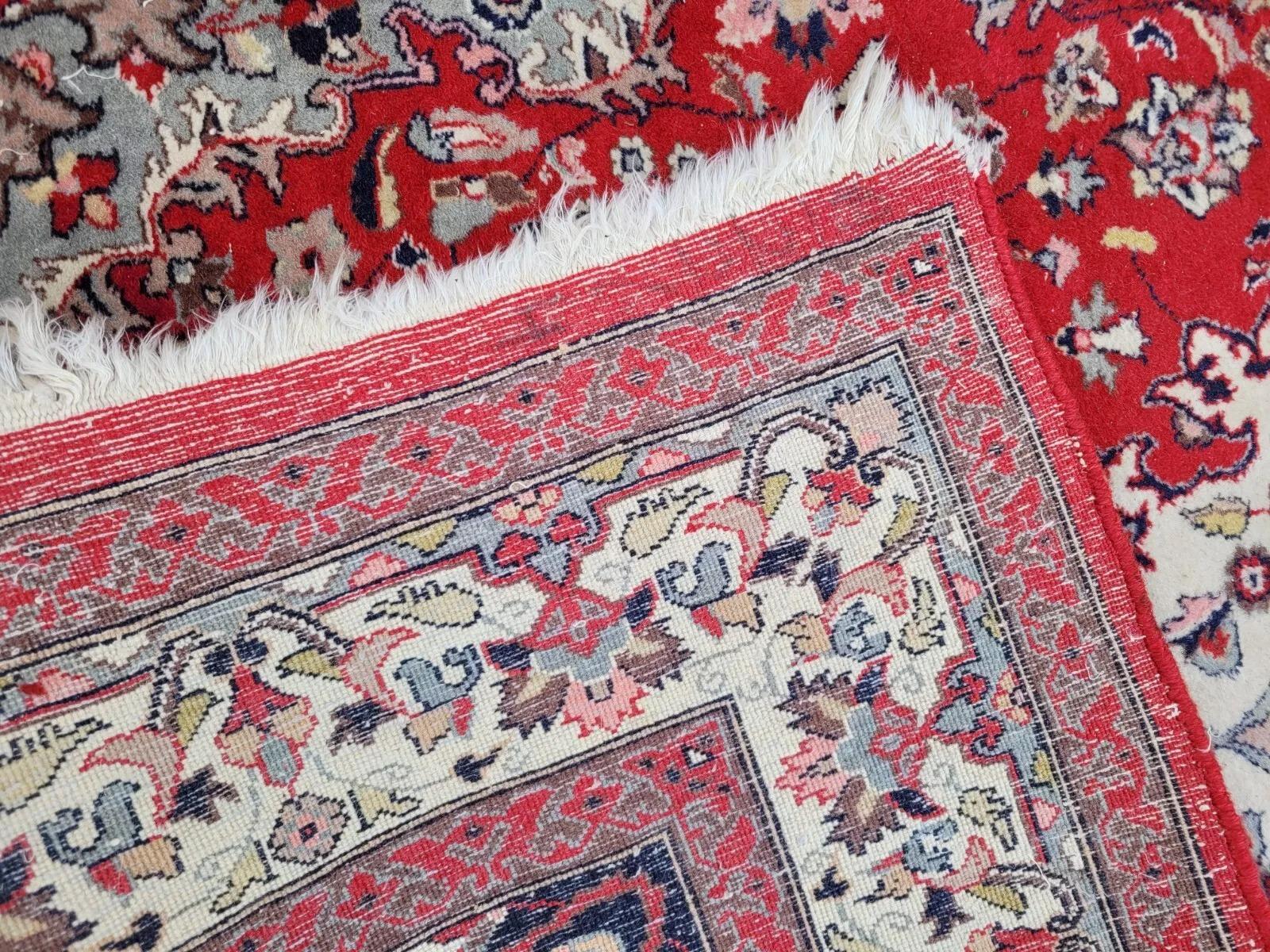 Lana Tappeto Sarouk persiano vintage fatto a mano 4' x 6.4' (123cm x 194cm) anni '60 - 2K13 in vendita