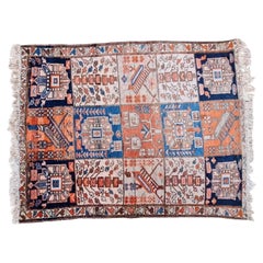 Handmade Vintage Persian Bakhtiari Rug 3.7' x 4.7' (113cm x 144cm) 1940s - 2K16