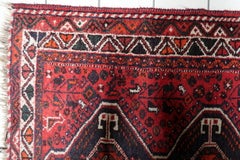 Tapis en laine tissé à la main des années 1930, avec trois médaillons, 3,74 × 5,22 pieds - 1C1294