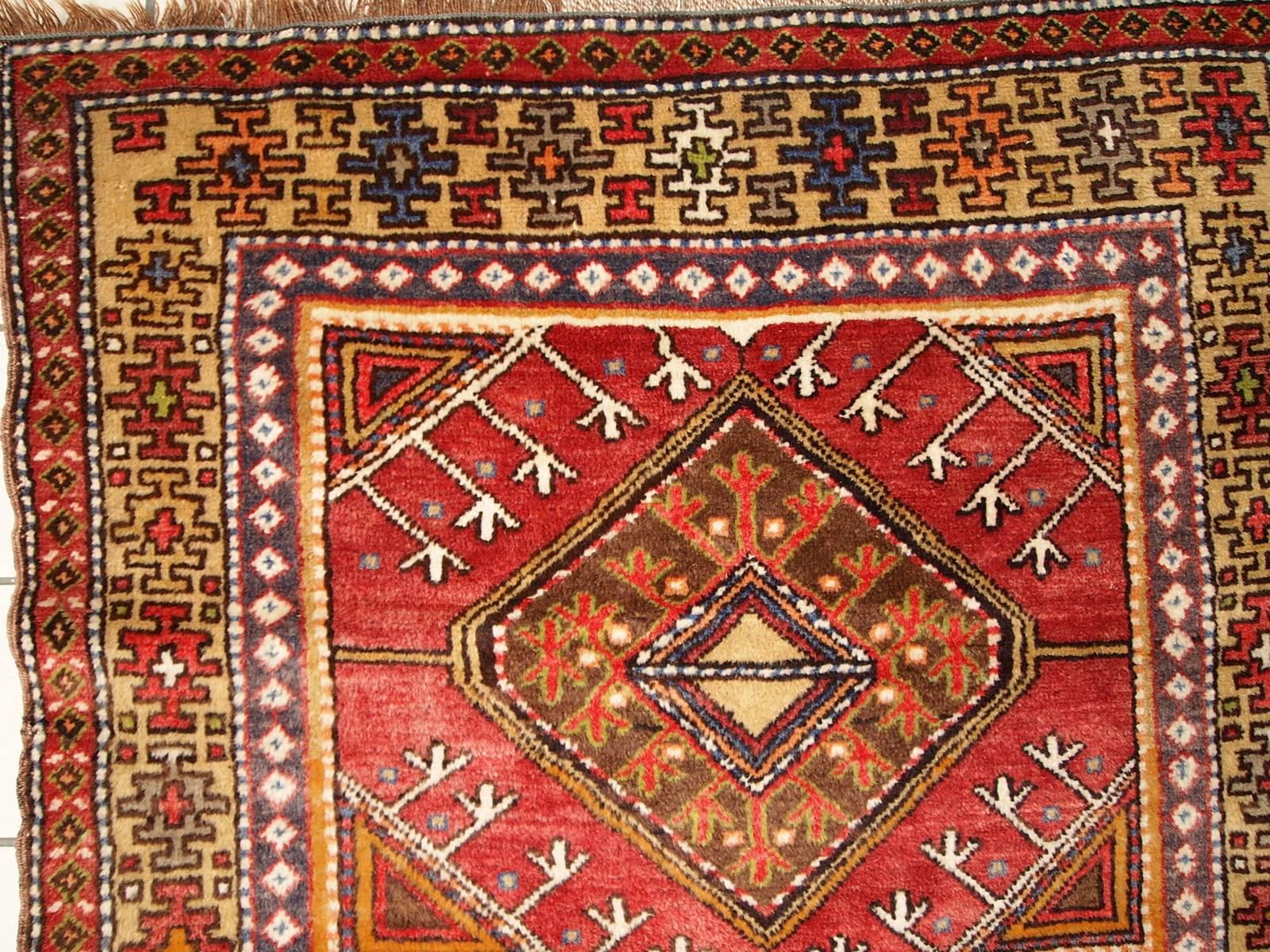 Wool Handmade Antique Turkish Anatolian Rug, 1920s, 1C282 For Sale