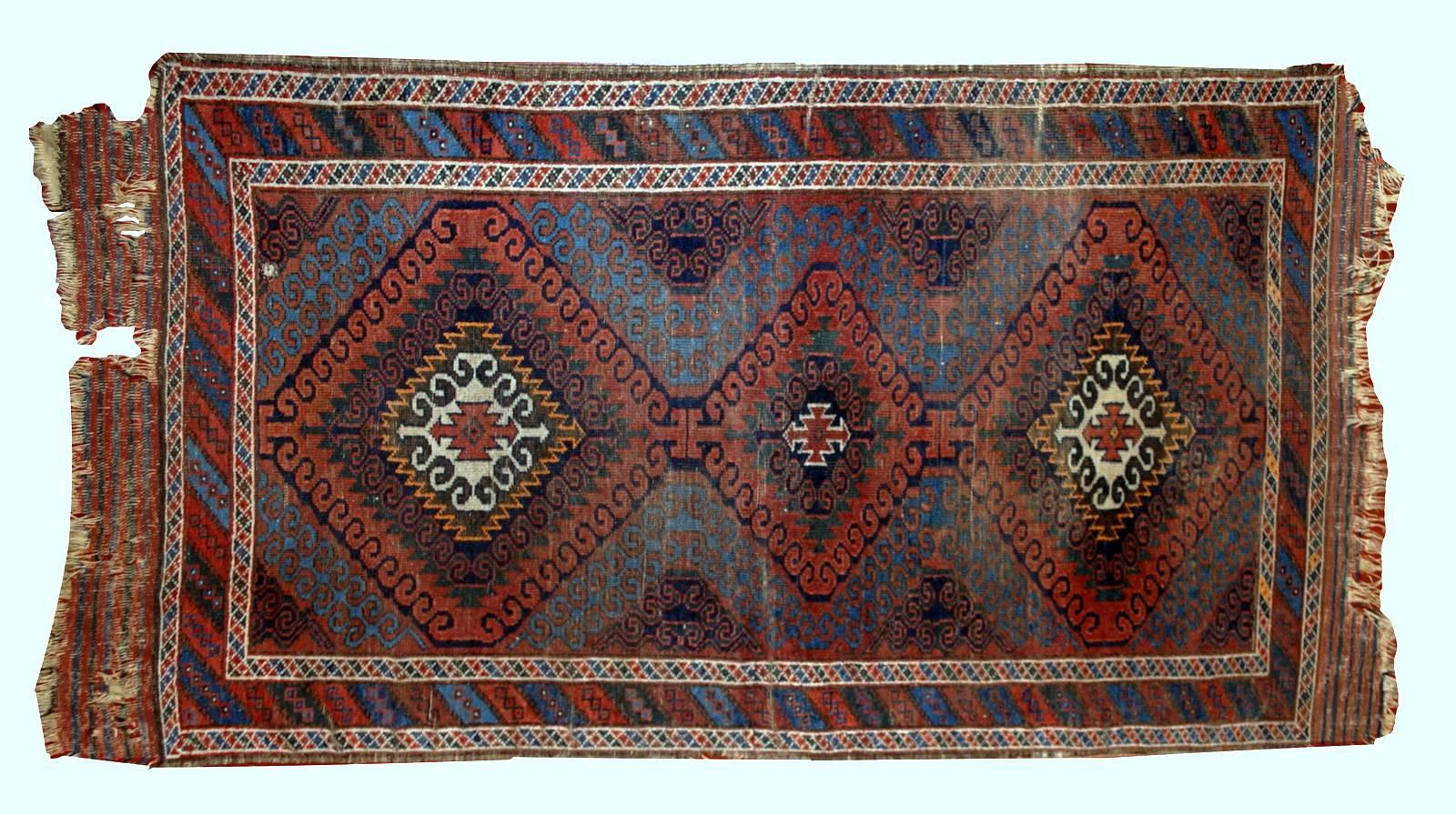 Handmade Antique Collectible Afghan Baluch Rug, 1900s, 1E02 For Sale 2