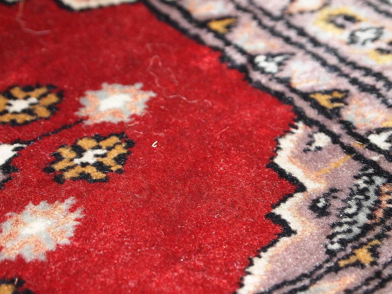 Handmade Vintage Uzbek Bukhara Rug, 1970s, 1C320 1