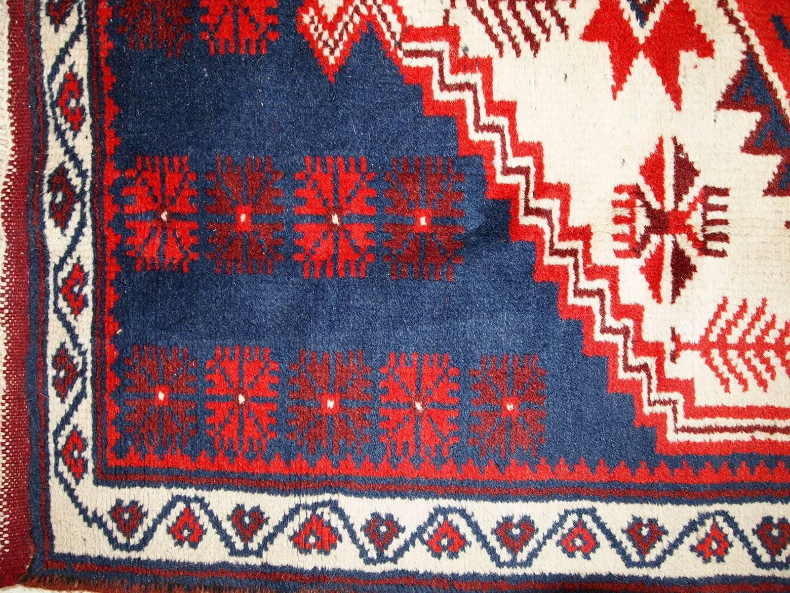Wool Handmade Vintage Turkish Anatolian Rug, 1970s, 1C325 For Sale