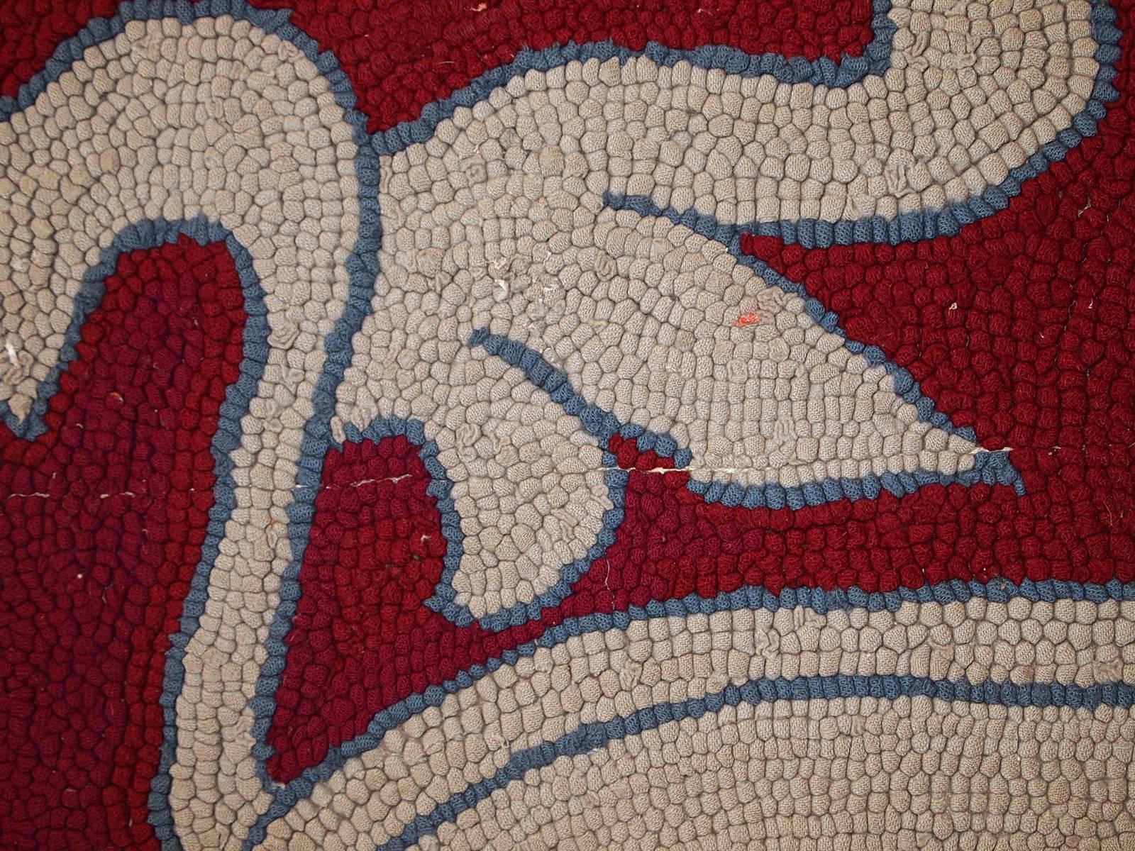 Handgefertigter antiker amerikanischer Kapuzenteppich mit Kapuze, 1930er Jahre, 1C341 im Angebot 1