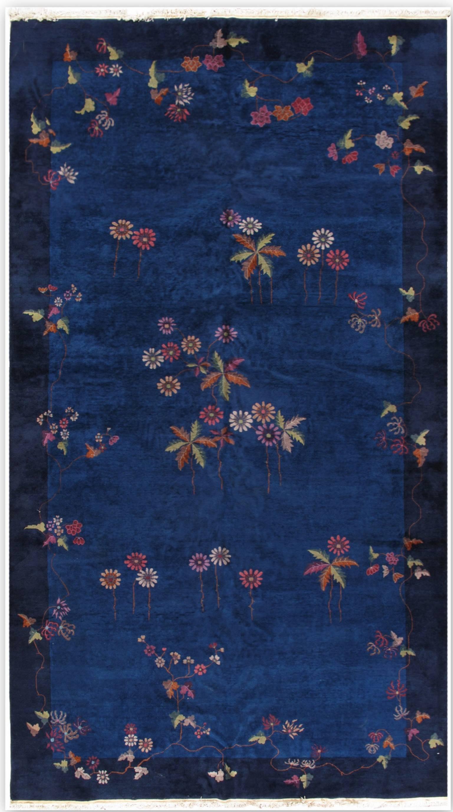 Hand-Knotted Handmade Antique Art Deco Chinese Rug, 1920s
