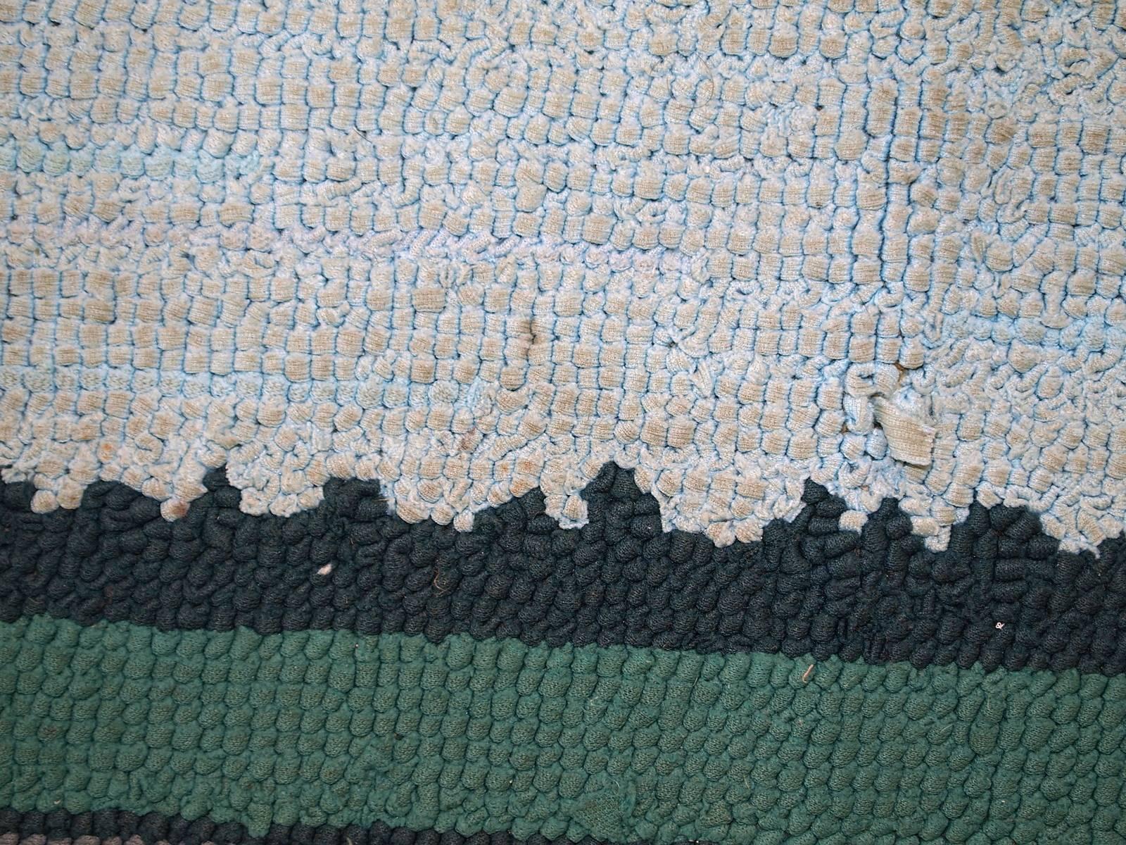 Handgefertigter amerikanischer Vintage-Teppich mit Kapuze, 1960er Jahre, 1C412 im Angebot 2