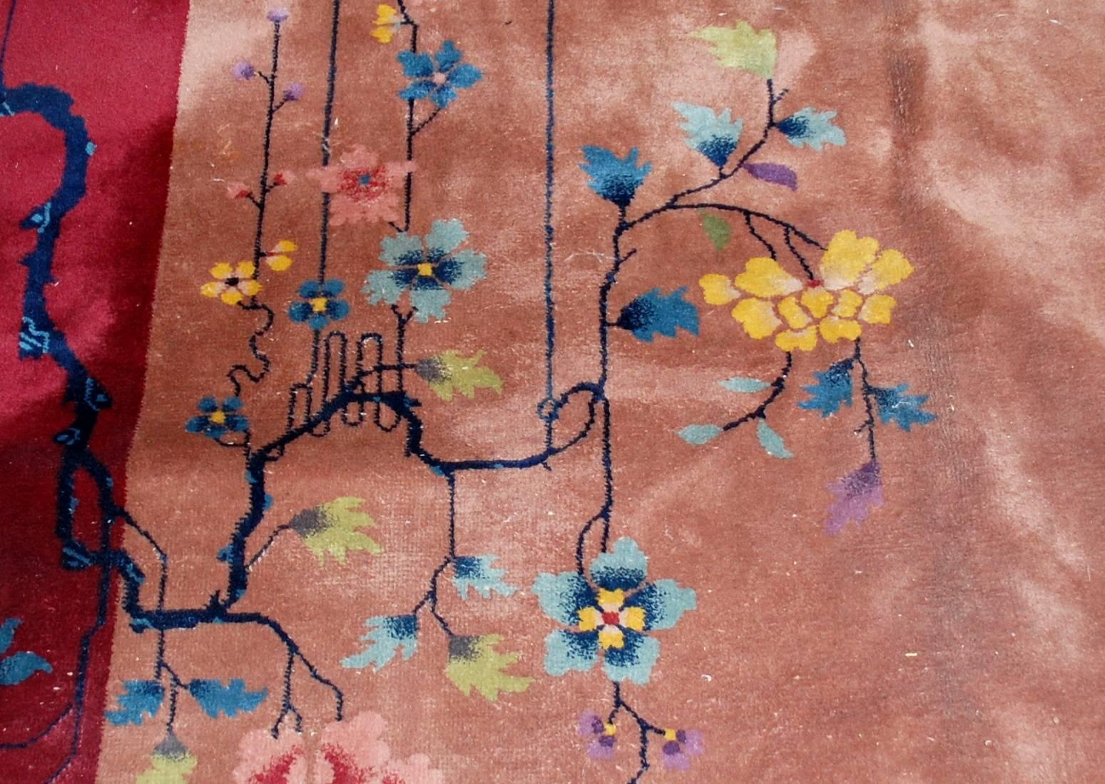 Handmade Antique Art Deco Chinese Rug, 1920s In Good Condition In Bordeaux, FR