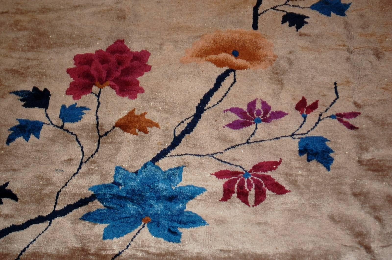 Handmade Antique Art Deco Chinese Rug, 1920s, 1B469 In Good Condition For Sale In Bordeaux, FR