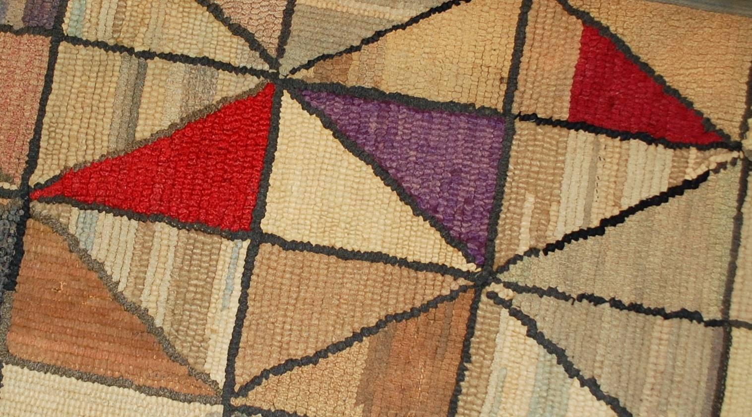 Hand-Knotted Handmade Antique Square American Hooked Rug, 1880s, 1B505