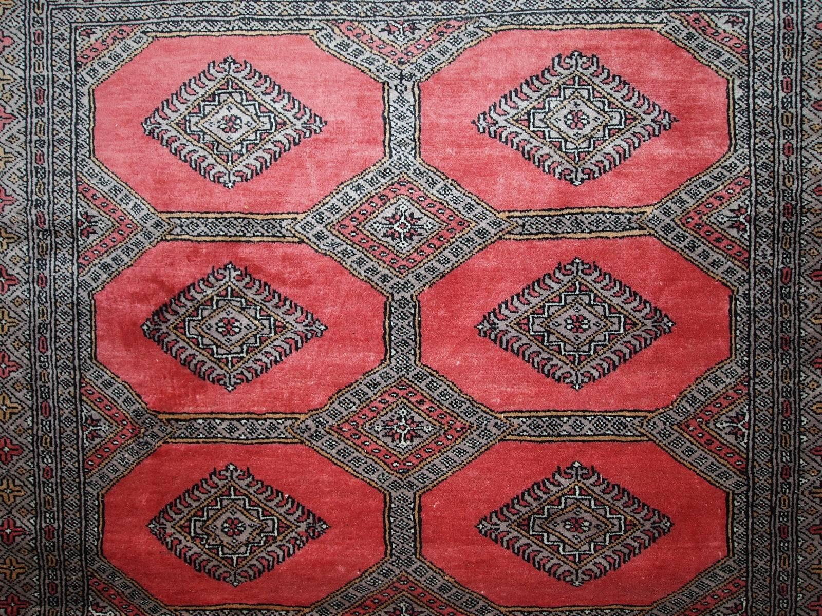 Handmade Vintage Uzbek Bukhara Rug, 1970s, 1C474 1