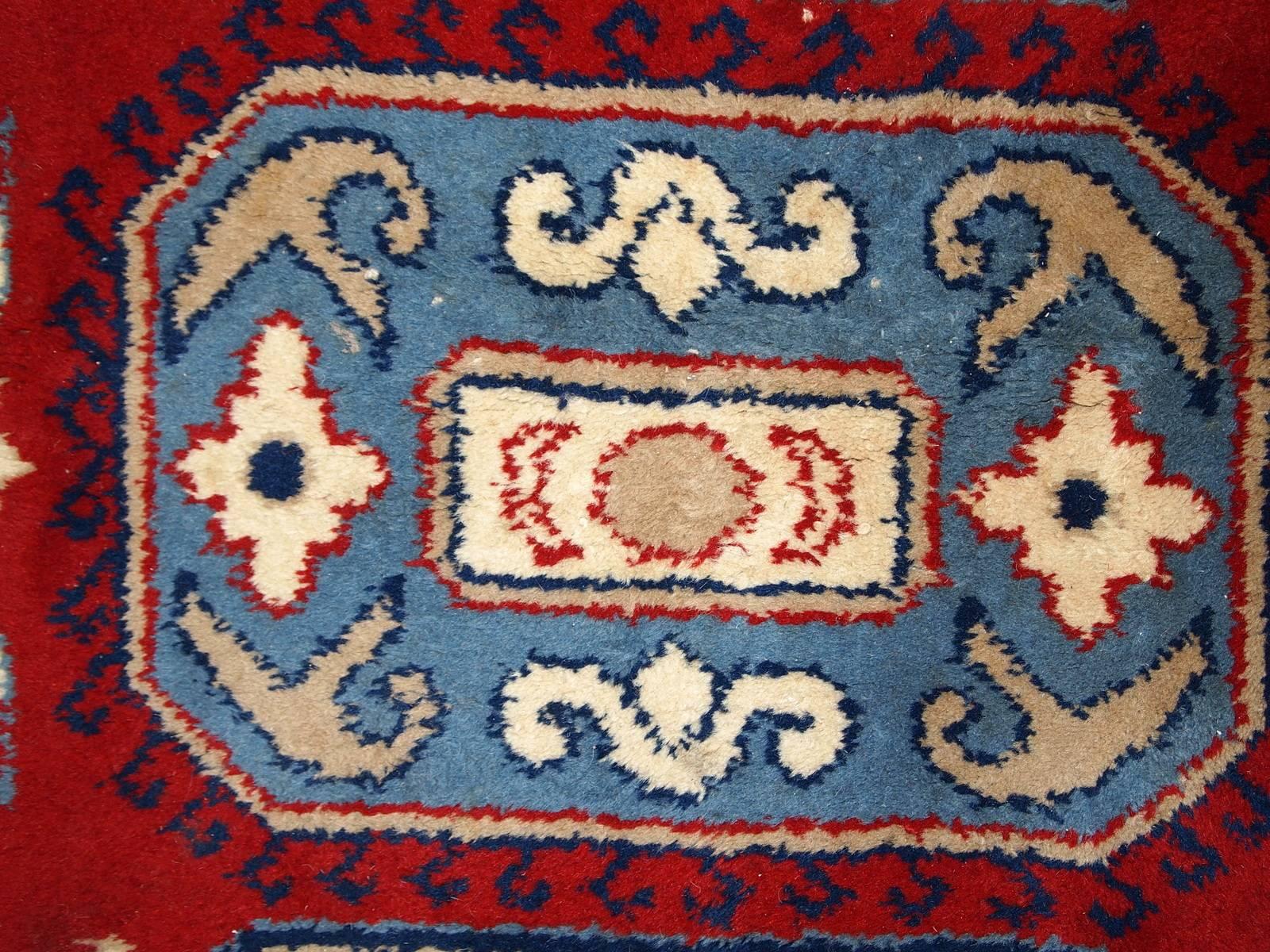 Handgefertigter antiker kaukasischer Kazak-Teppich, 1970er Jahre, 1C521 im Zustand „Gut“ im Angebot in Bordeaux, FR