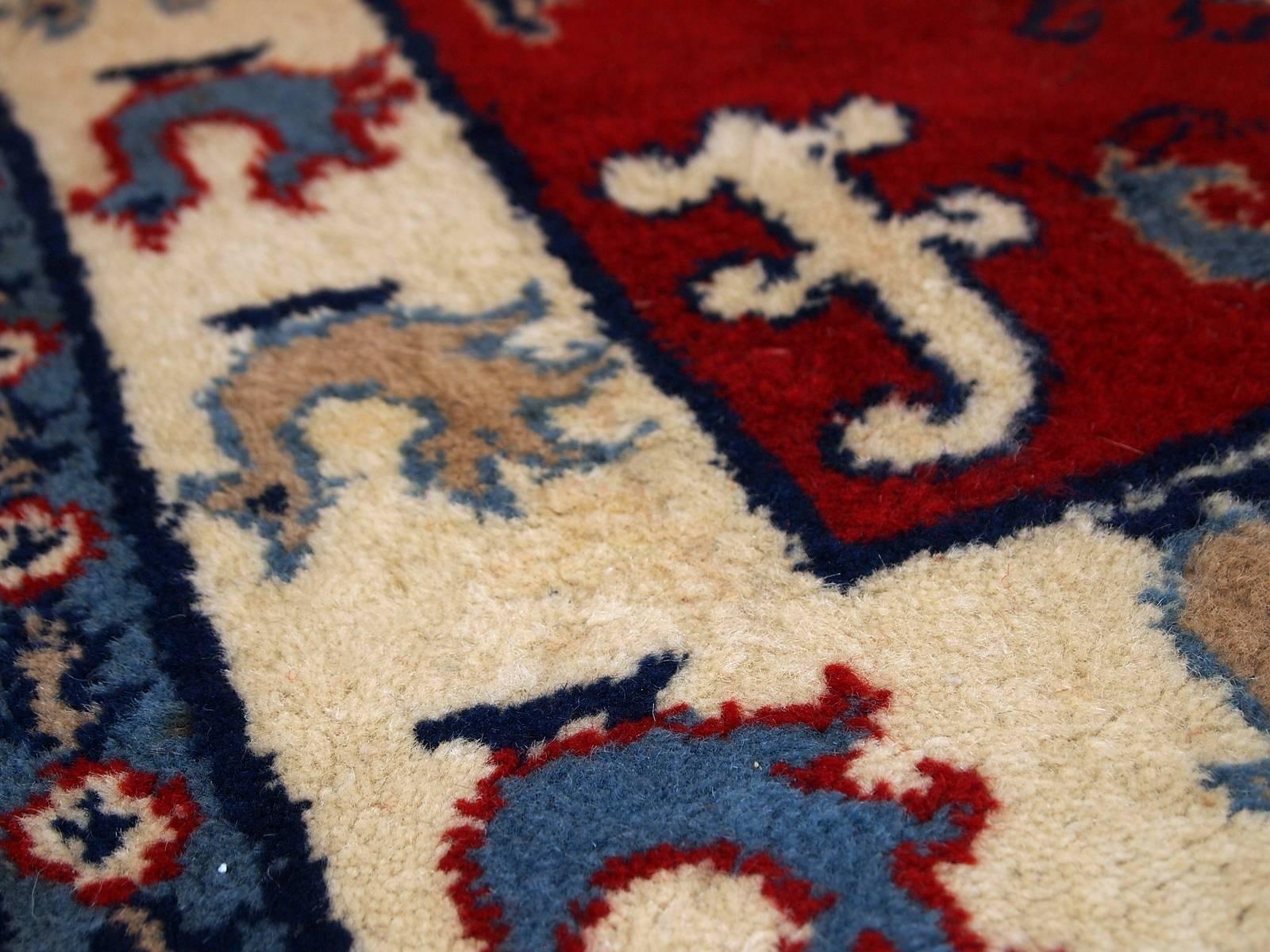Handgefertigter antiker kaukasischer Kazak-Teppich, 1970er Jahre, 1C521 im Angebot 1