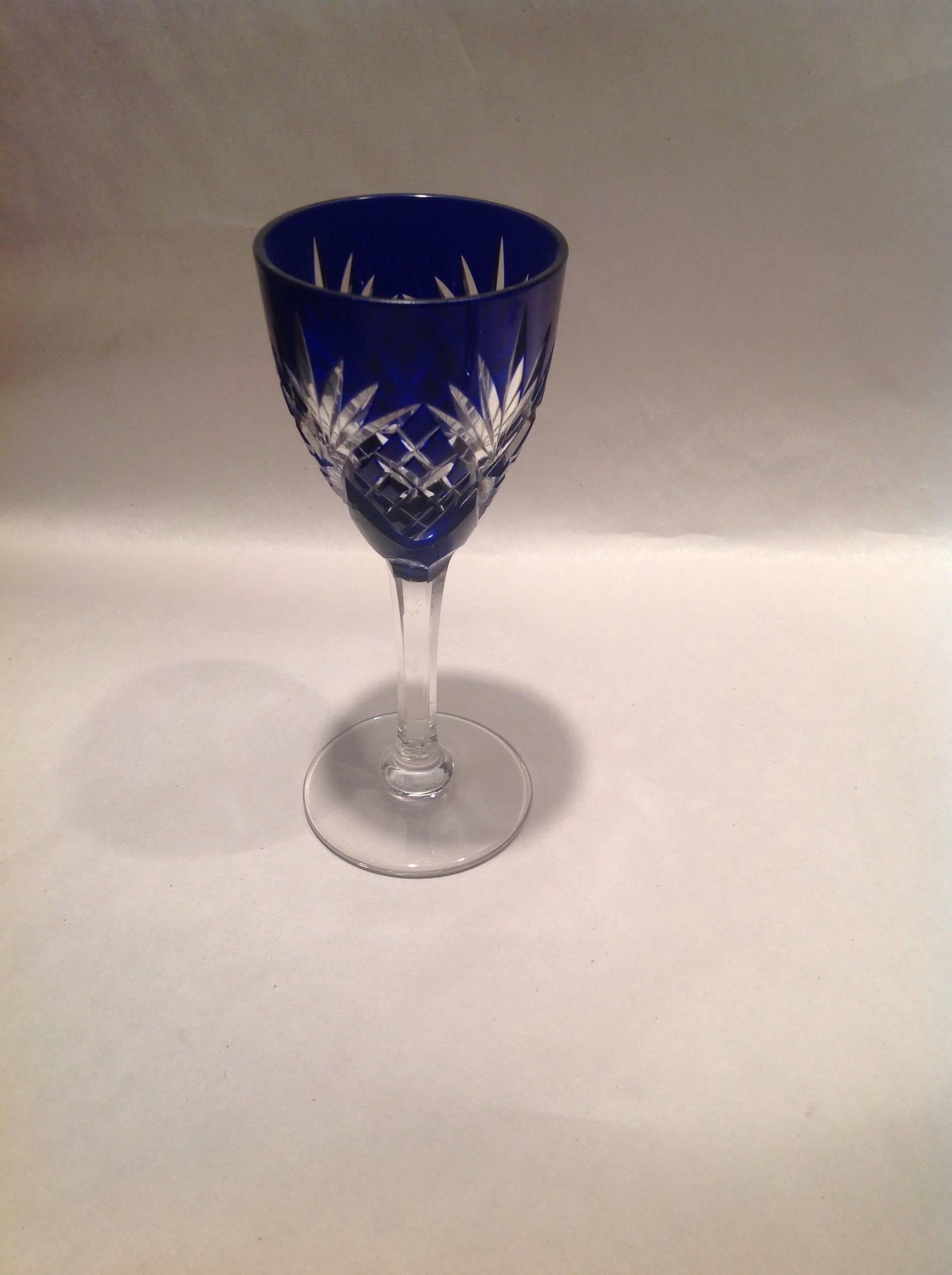 Mid-Century Modern St. Louis Cristallerie Vintage Cobalt Blue Crystal Sherry Set Chantilly Pattern For Sale