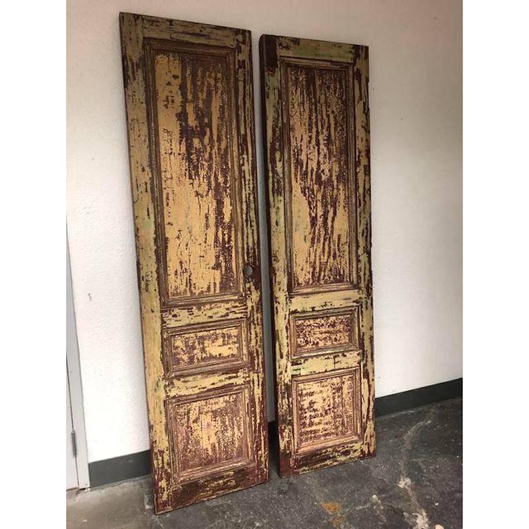 Salvadoran Pair of Rustic Mahogany Doors from La Casa Zaldivar, Pacheco in El Salvador For Sale
