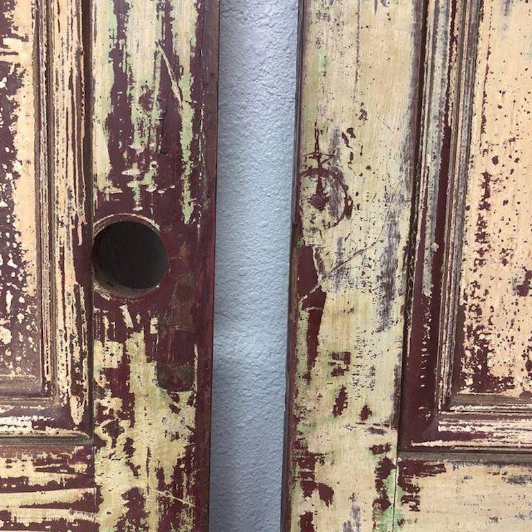 Pair of Rustic Mahogany Doors from La Casa Zaldivar, Pacheco in El Salvador In Distressed Condition For Sale In San Francisco, CA
