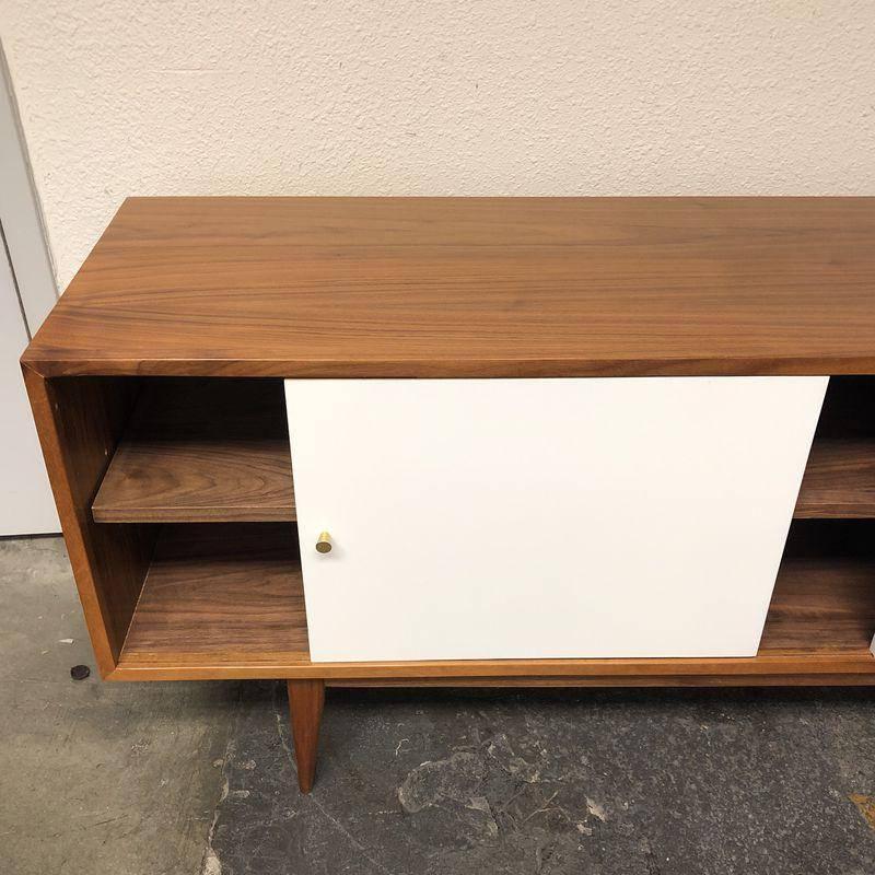 Custom-Made Mid-Century Modern Style Credenza In Good Condition In San Francisco, CA