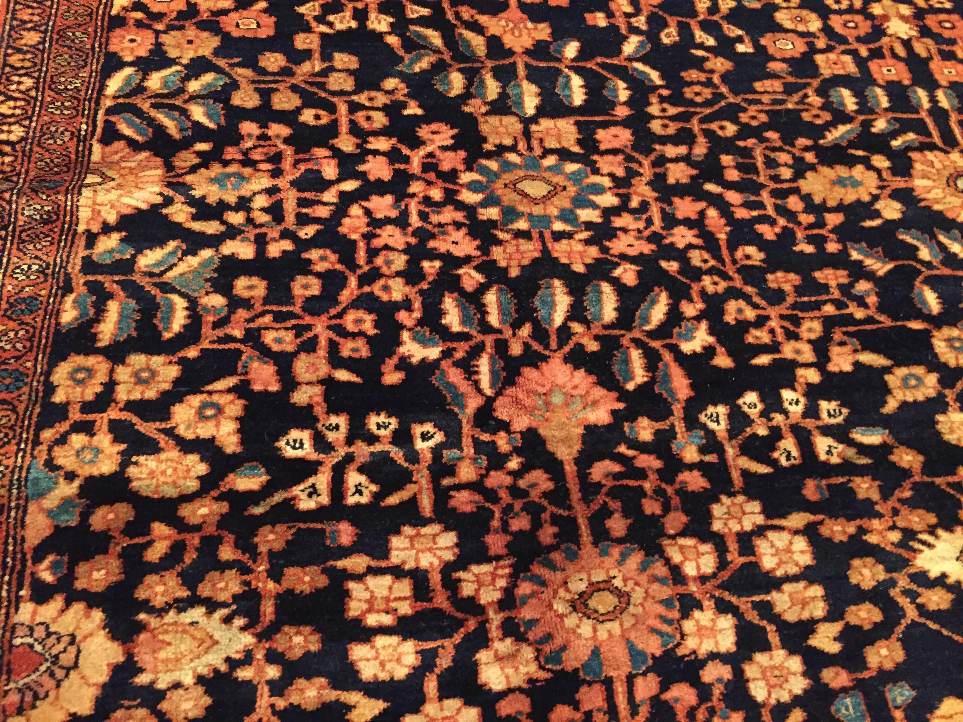 Wool Early 20th Century Antique Persian Sarouk Rug For Sale