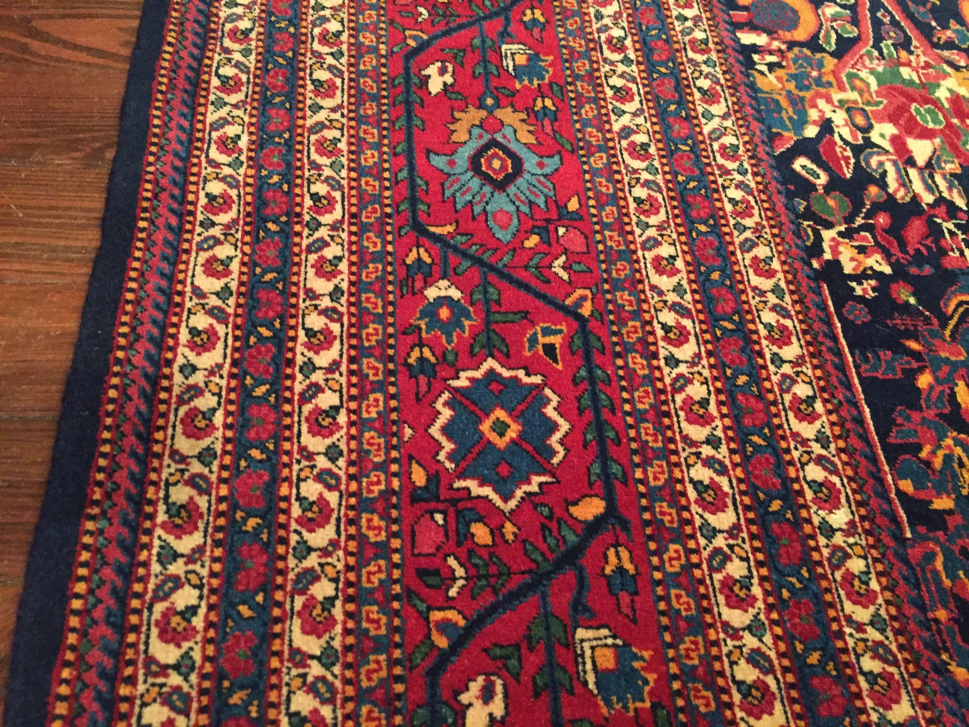 Hand-Knotted Early 20th Century Antique Persian Farahan Rug For Sale